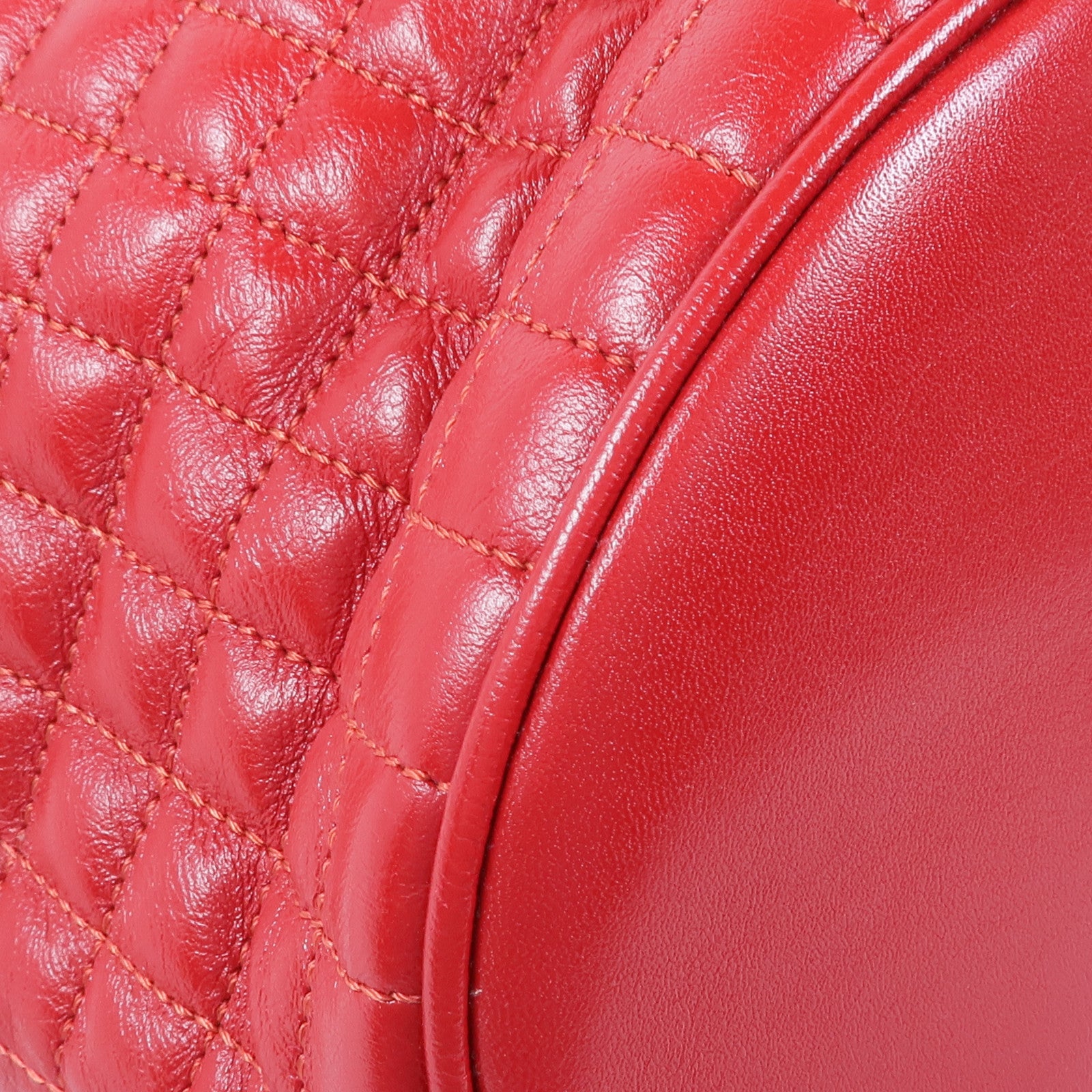 CELINE 牛皮皮革C Charm Bucket Bag金扣背包