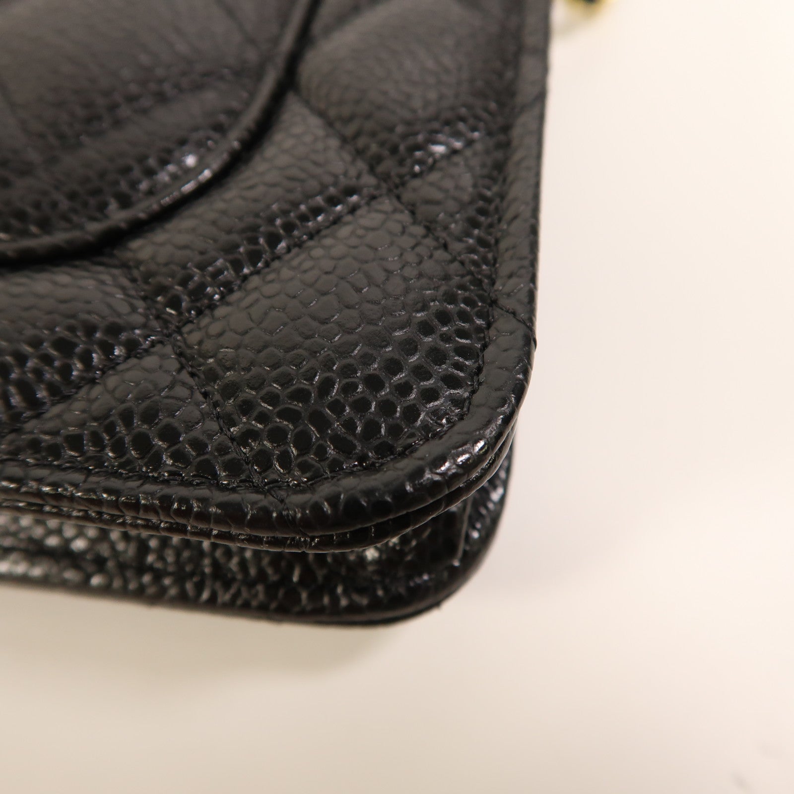 CHANEL 牛皮皮革WOC Wallet On Chain金扣鏈帶肩背袋