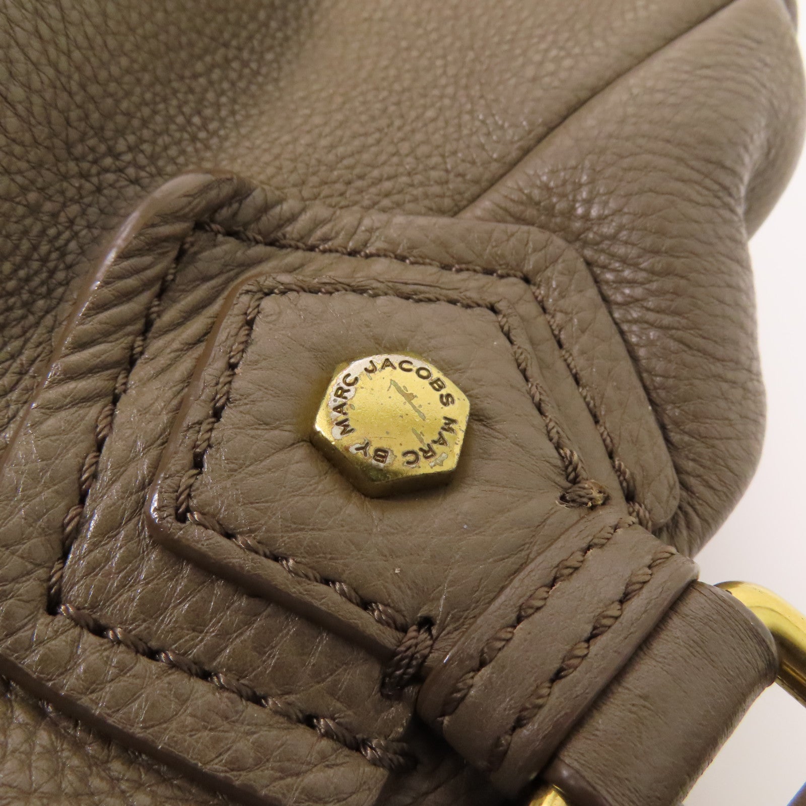 MARC BY MARC JACOBS 【激減優惠】牛皮皮革2 Way Bag金扣手挽肩背兩用袋