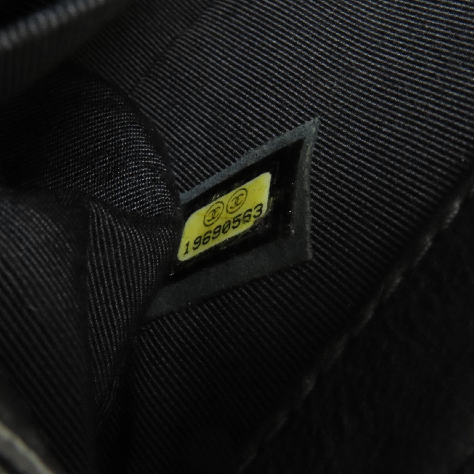 CHANEL 牛皮皮革Boy 20鏈帶肩背袋