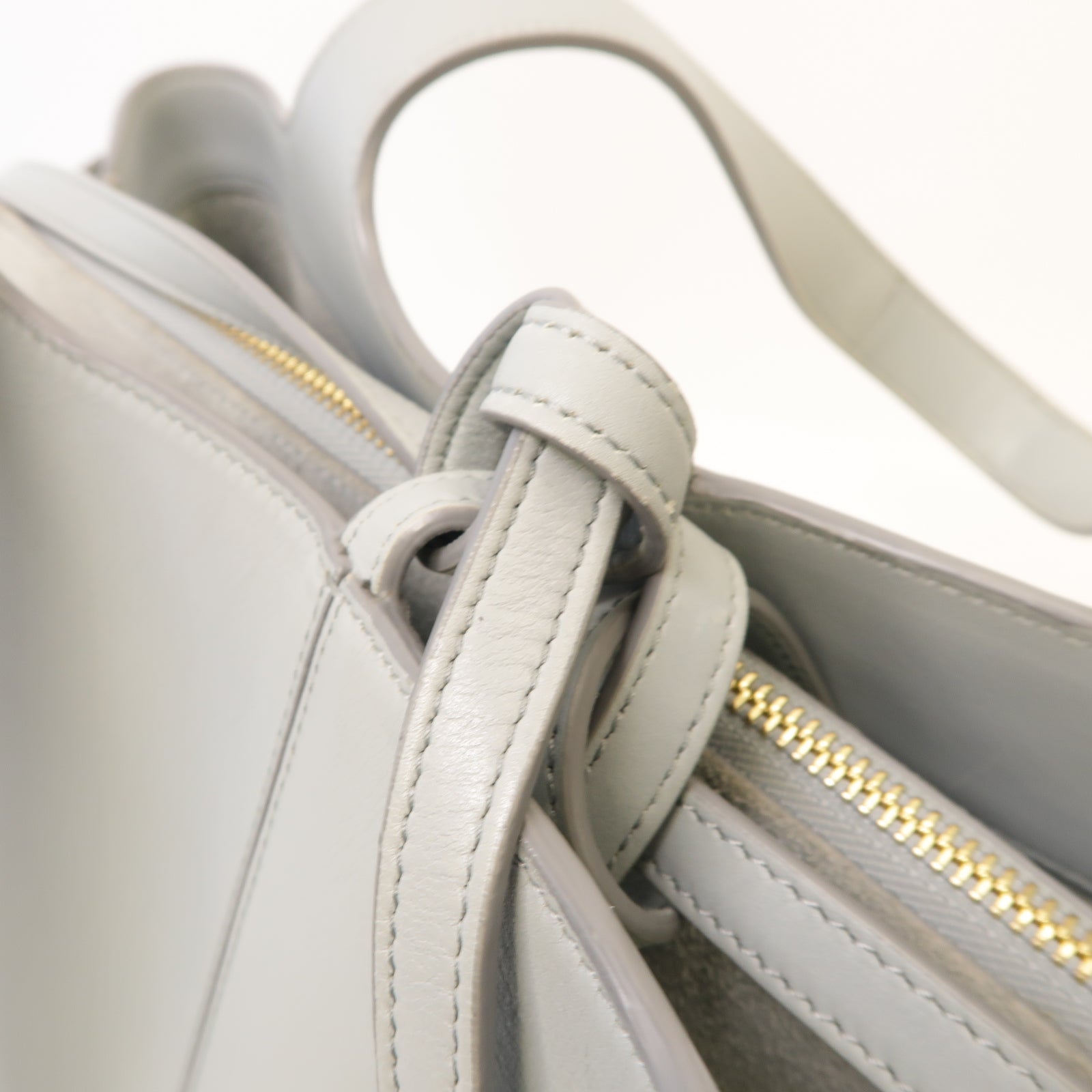 CELINE 牛皮皮革Tri Fold Bag金扣手挽袋淺藍色