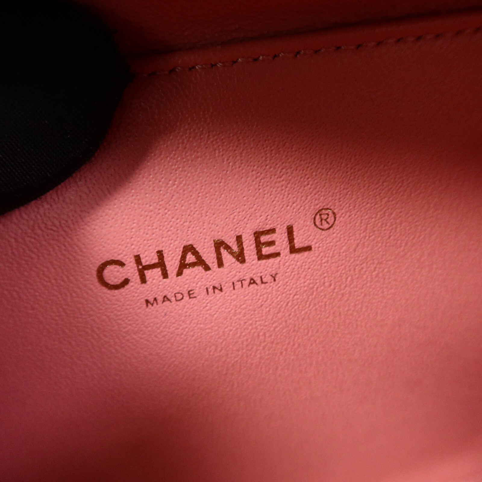 CHANEL 牛皮皮革Vanity Case 17cm鏈帶手挽肩背兩用袋