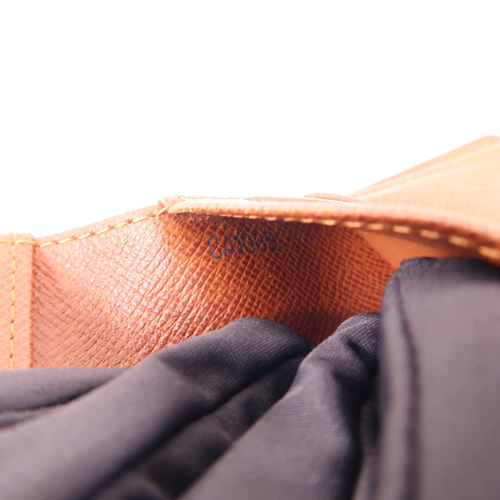 LOUIS VUITTON Monogram Bifold Wallet錢包