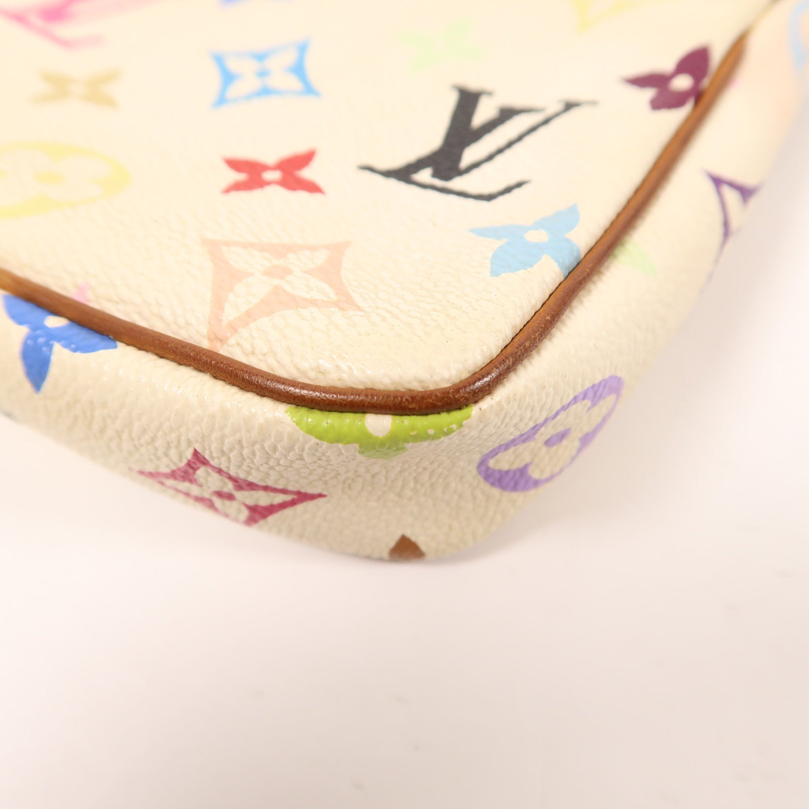 LOUIS VUITTON Monogram Multicolore Pochette Accessoires金扣手挽袋
