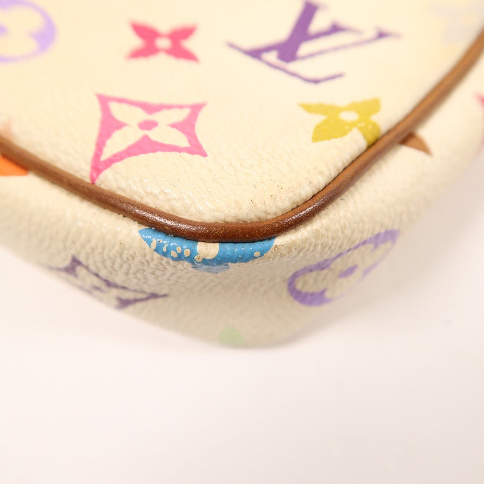 LOUIS VUITTON Monogram Multicolore Pochette Accessoires金扣手挽袋