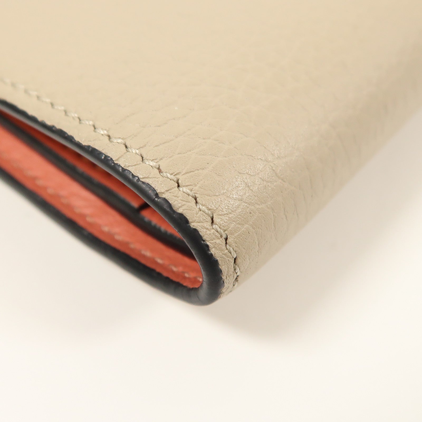 LOEWE 牛皮皮革Fold Wallet銀扣錢包