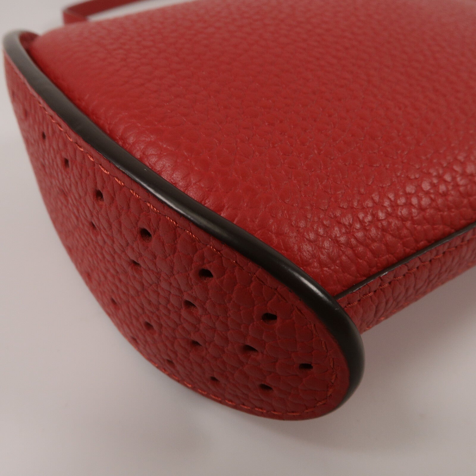 Delvaux 牛皮皮革Pin Mini Bucket手挽肩背兩用袋