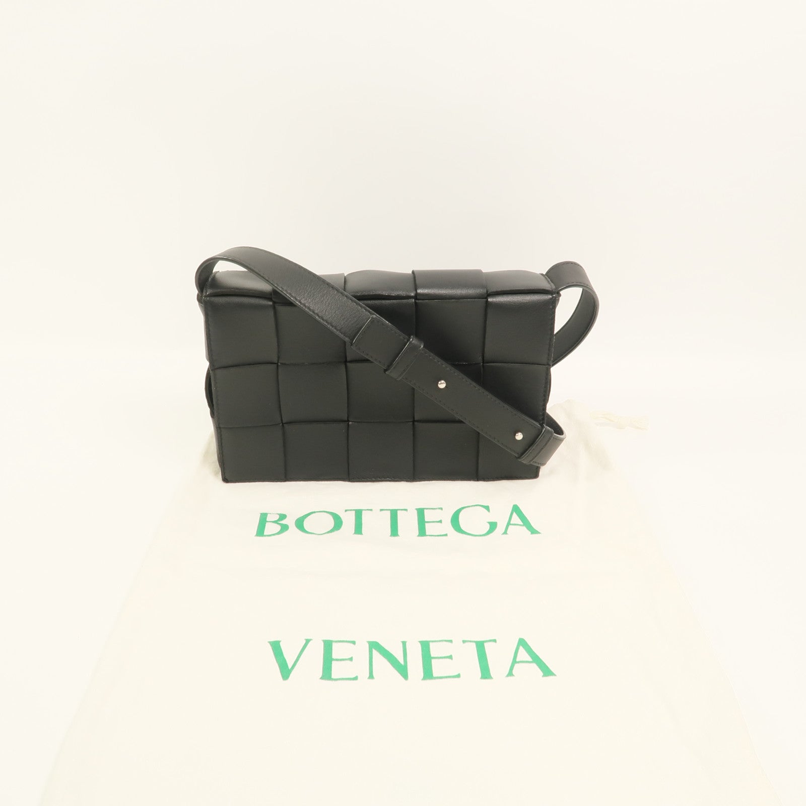 BOTTEGA VENETA 牛皮皮革Cassette Cross-Body肩背袋