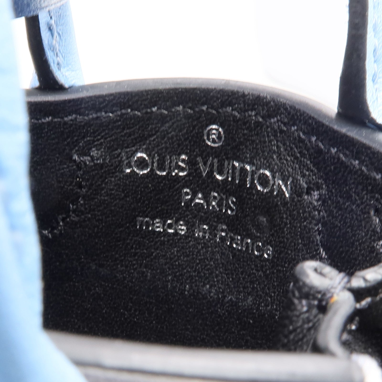 LOUIS VUITTON 牛皮皮革City Steamer Key Chain銀扣掛飾