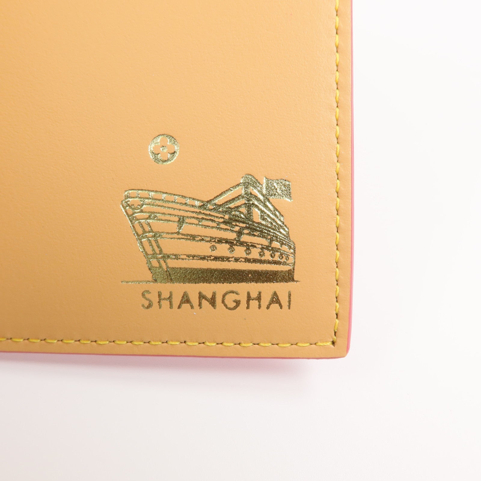 LOUIS VUITTON Monogram Heritage Passport Cover護照套