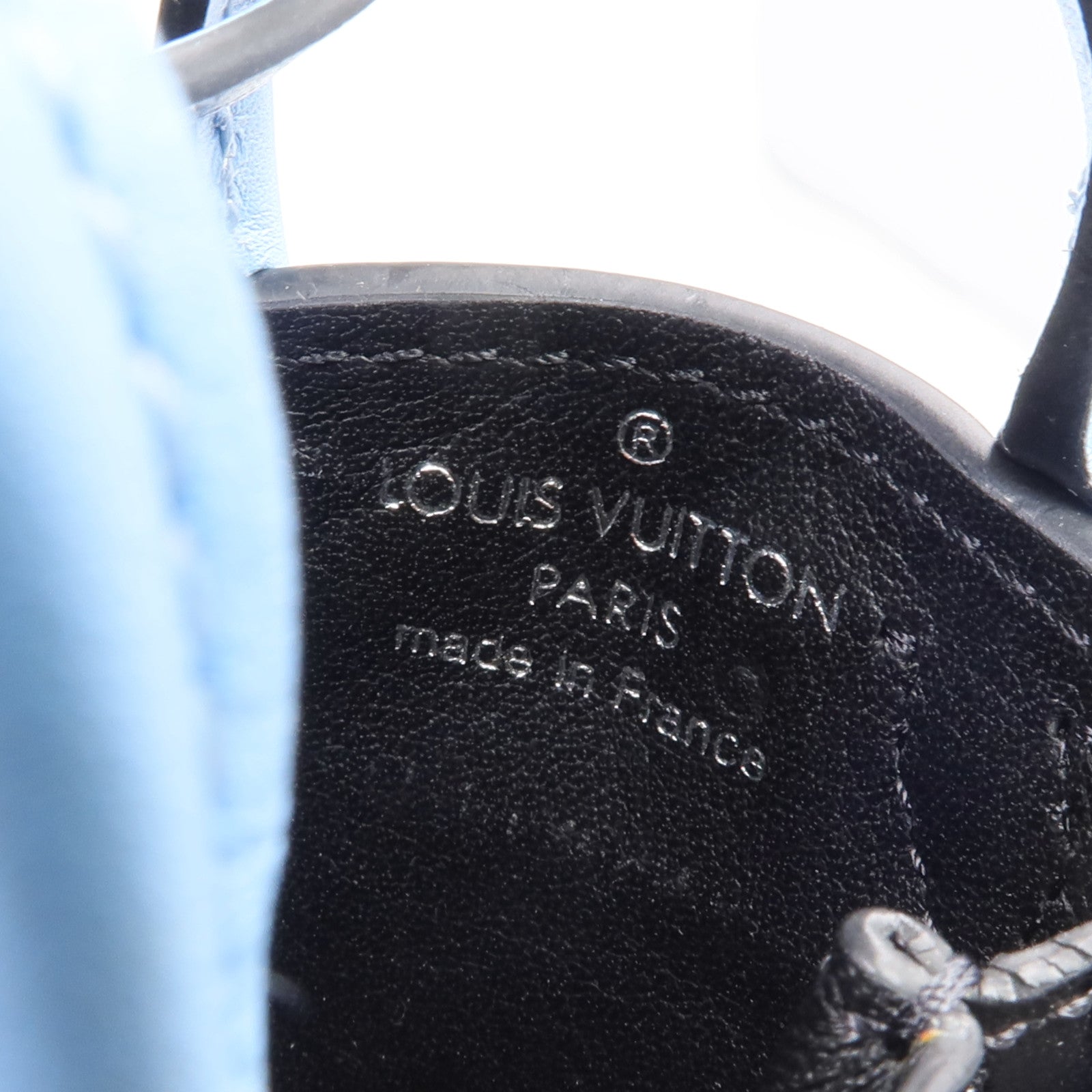 LOUIS VUITTON 牛皮皮革City Steamer Key Chain銀扣掛飾