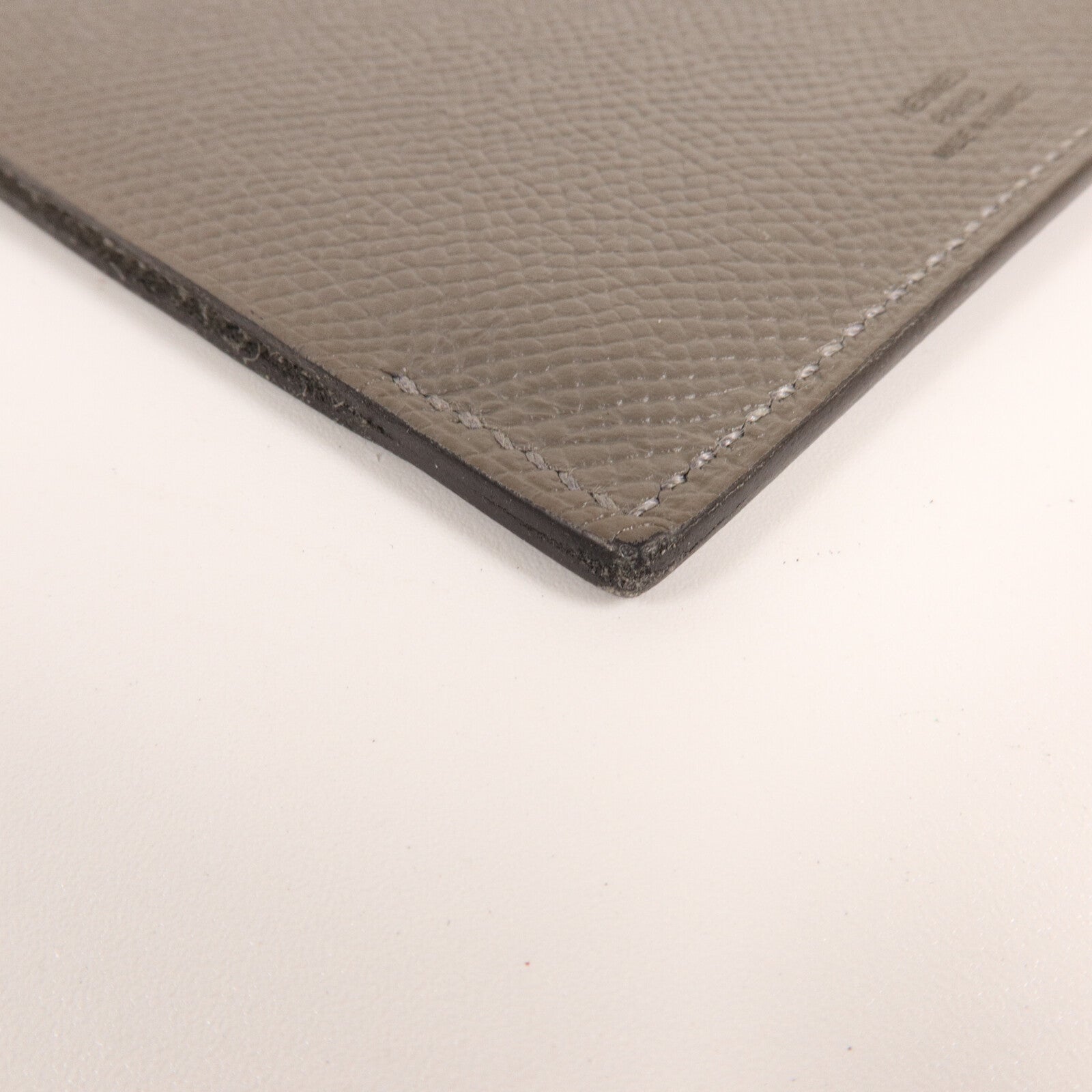 HERMES Epsom皮革Tarmac Passport Holder護照套Etain