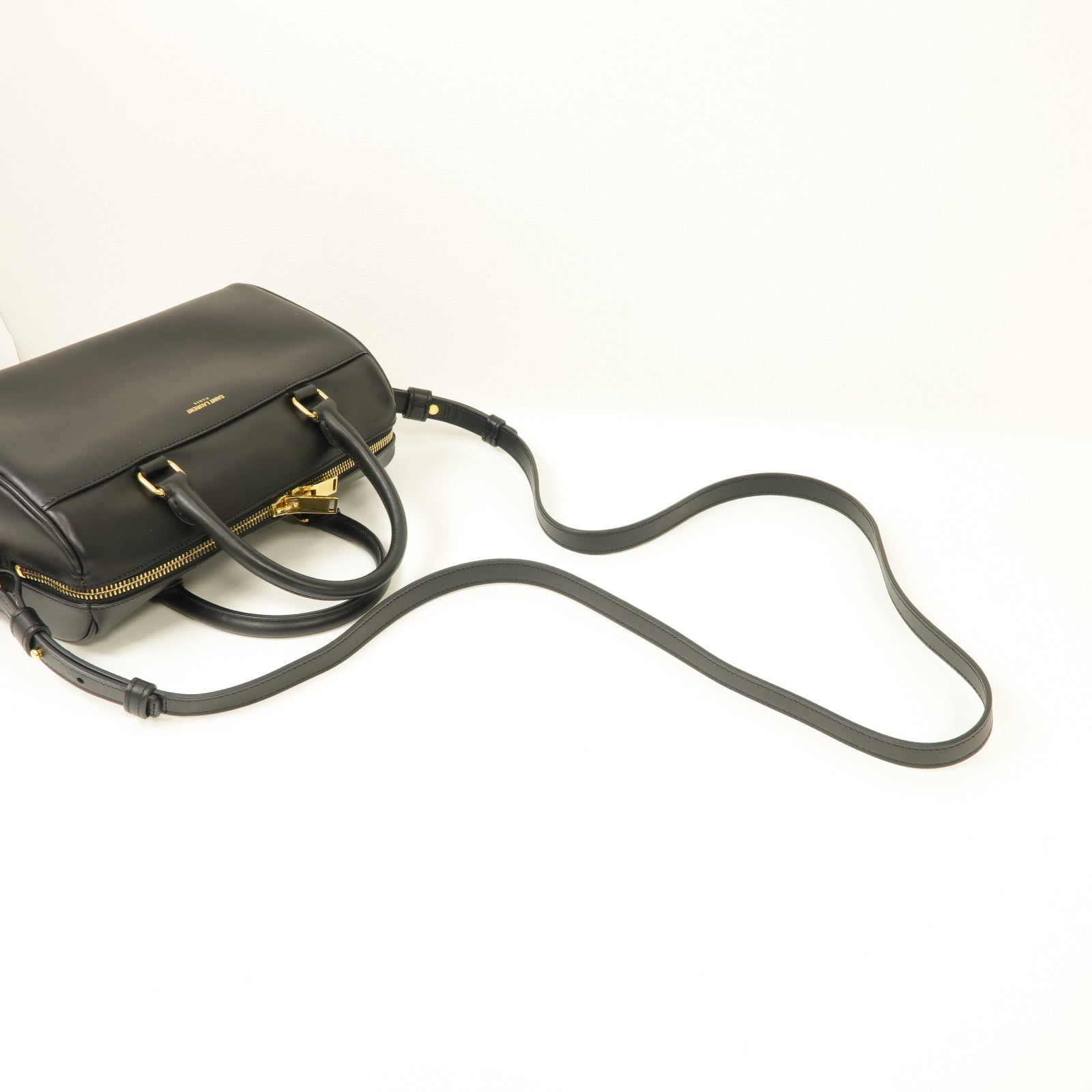 YVES SAINT LAURENT 牛皮皮革 2 Way Bag 金扣手挽肩背兩用袋黑色