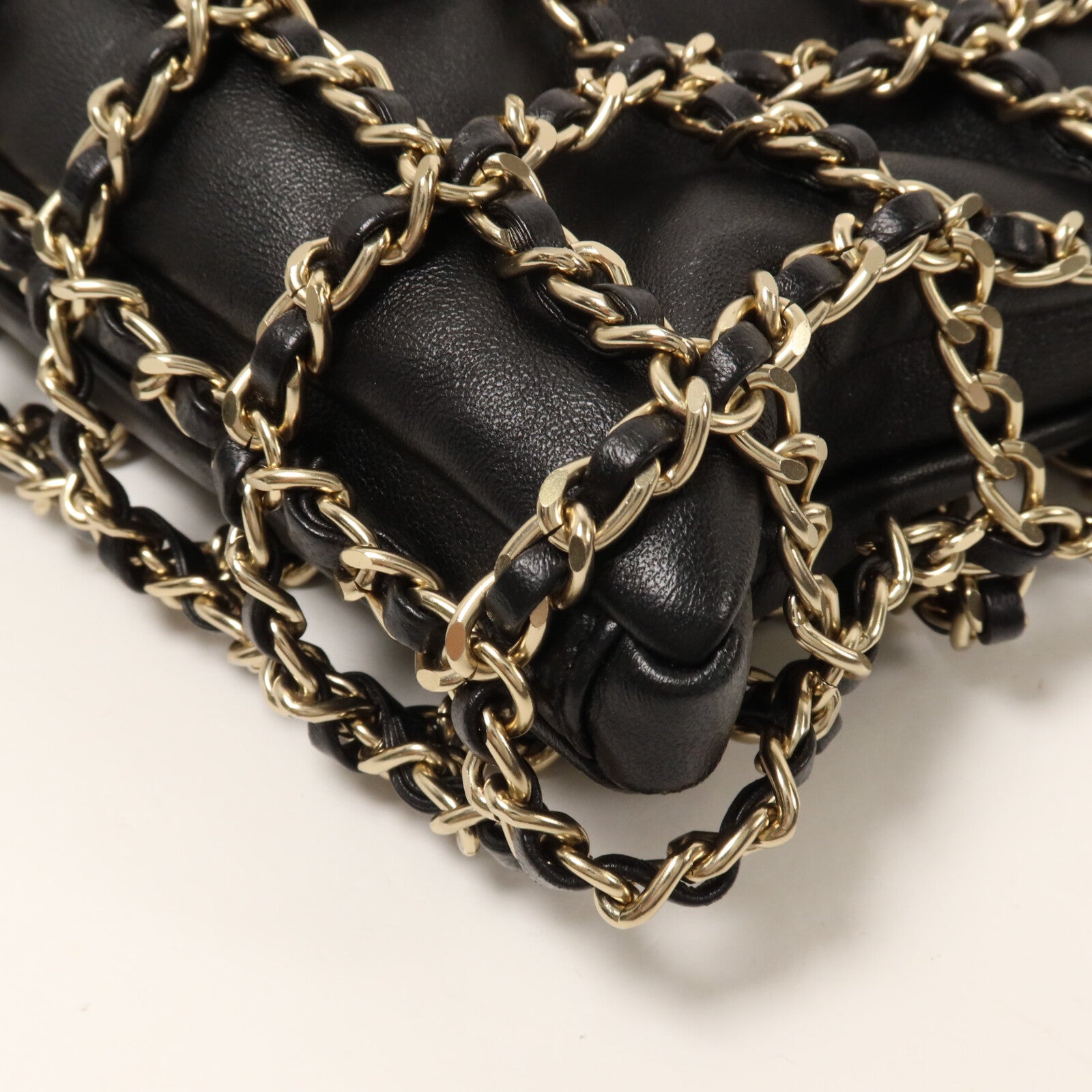 CHANEL 羊皮皮革Cage Shopping Bag鏈帶肩背袋