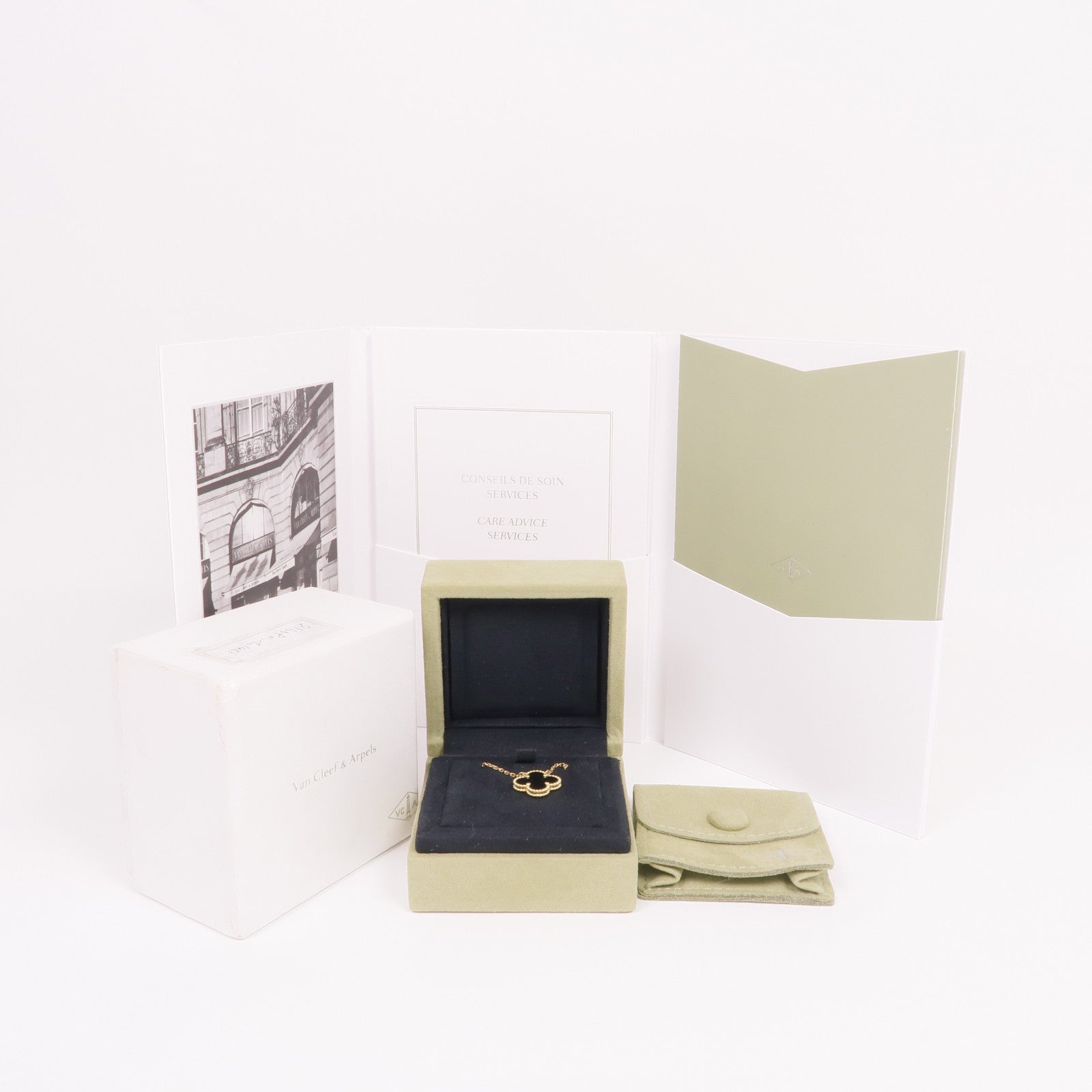 Van Cleef & Arpels 18K黃金Vintage Alhambra Onyx Necklace黑瑪瑙項鍊