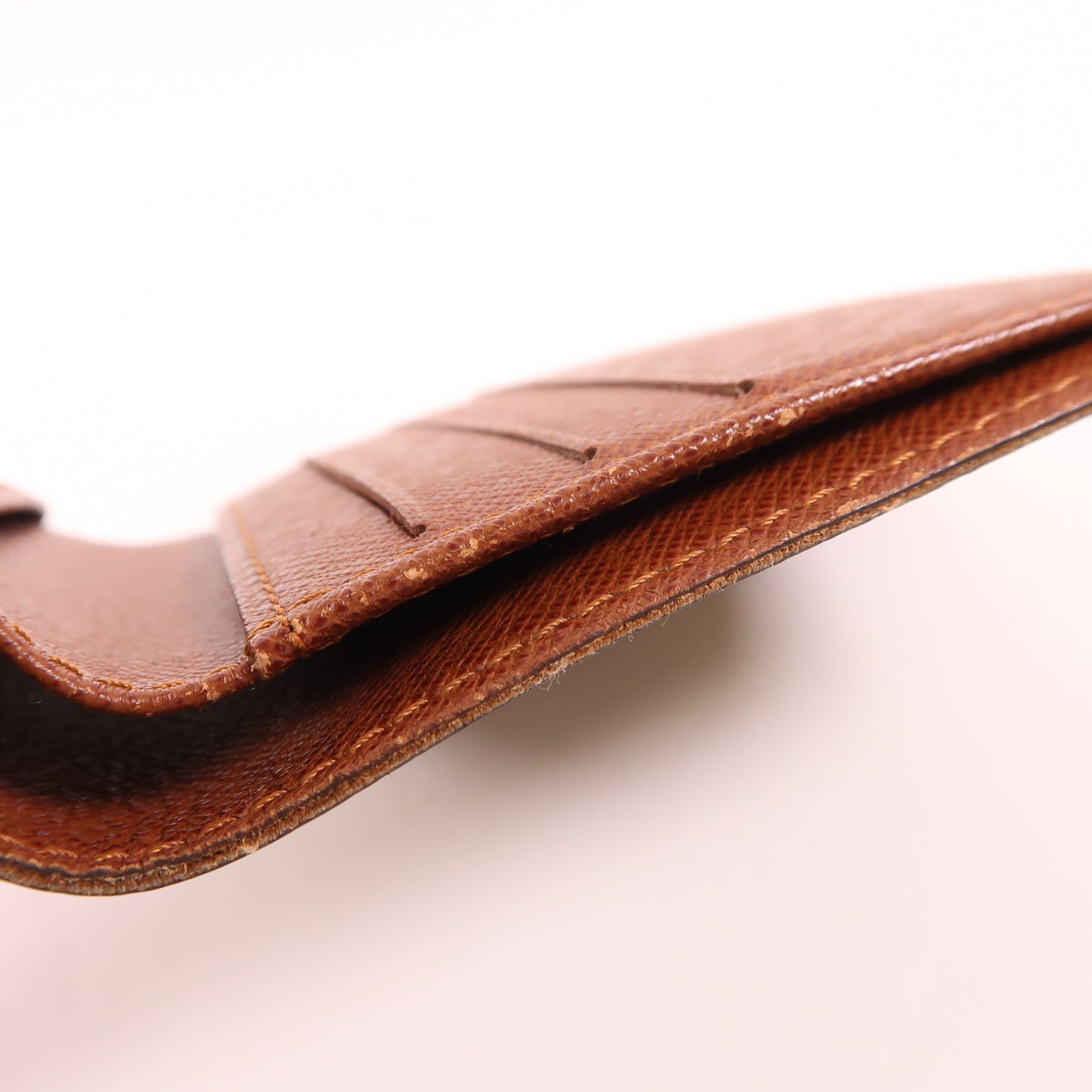 LOUIS VUITTON Monogram Bifold Wallet錢包