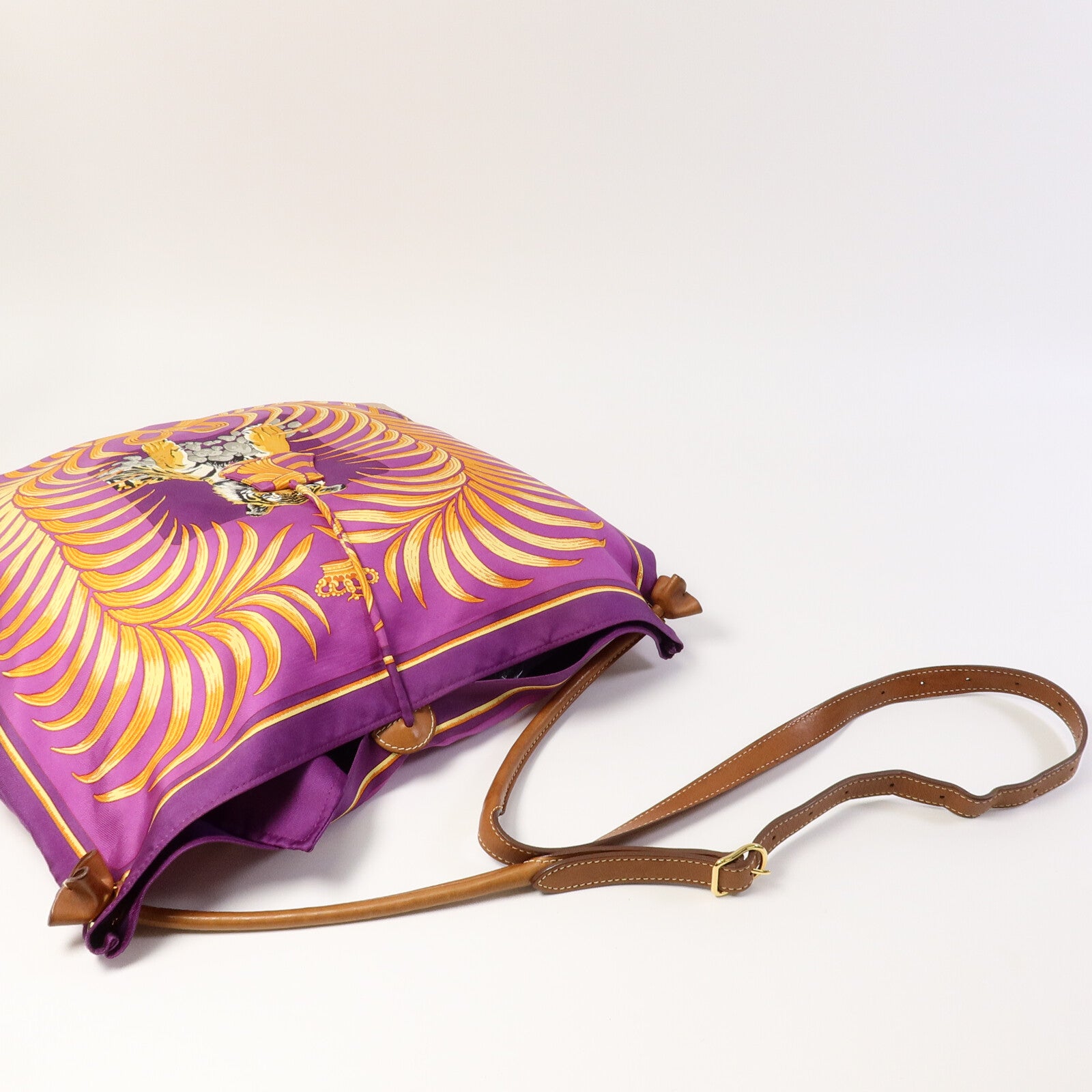 HERMES 絲質Silky City肩背袋