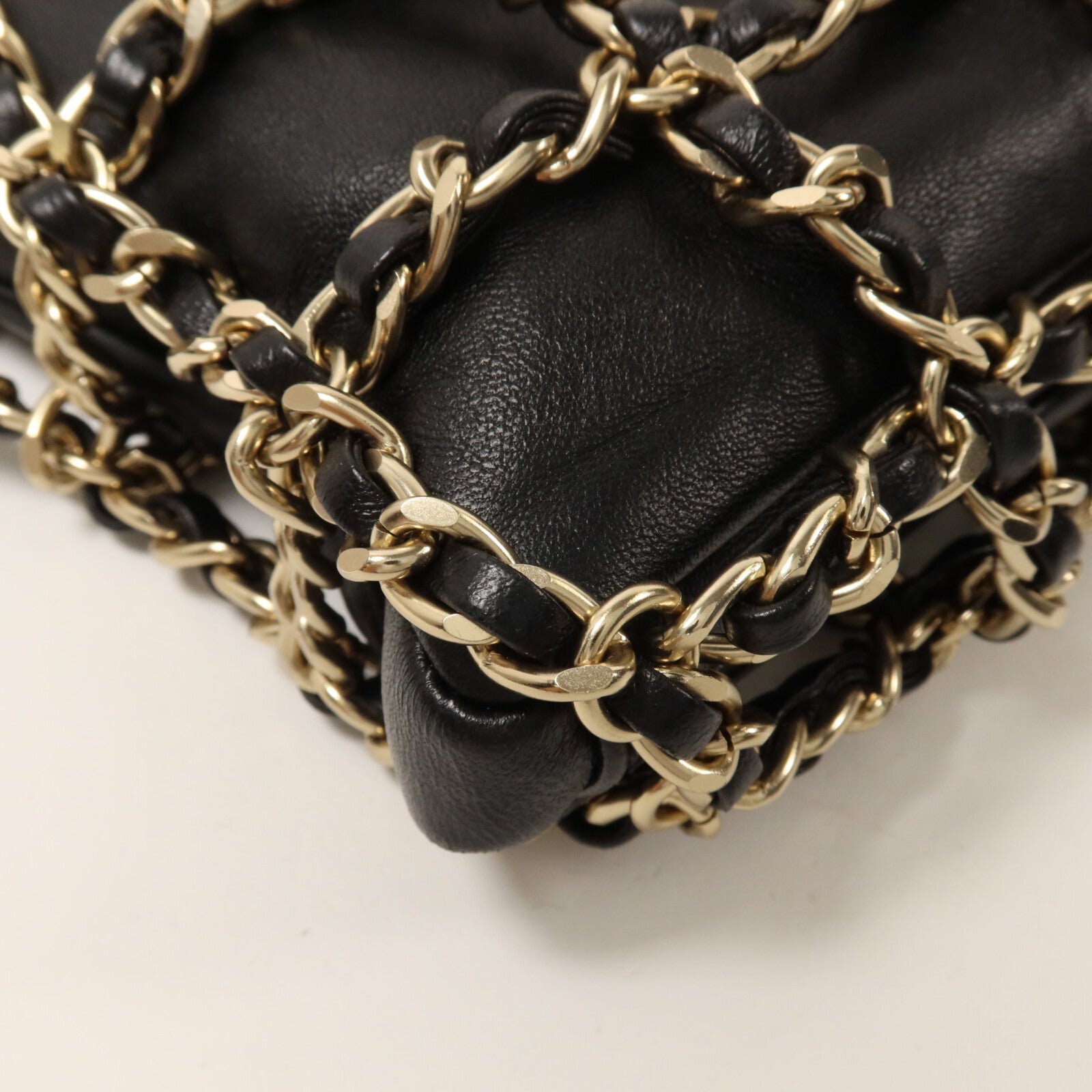 CHANEL 羊皮皮革Cage Shopping Bag鏈帶肩背袋