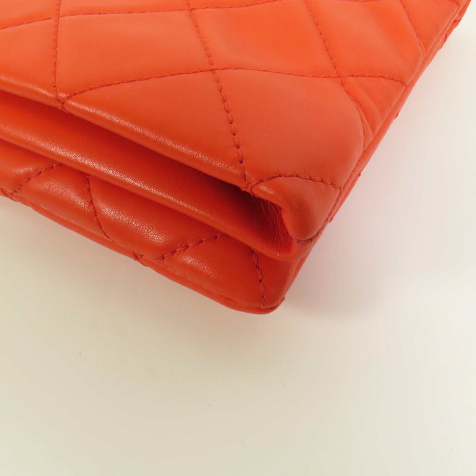 CHANEL 羊皮皮革Clutch金扣手拿包