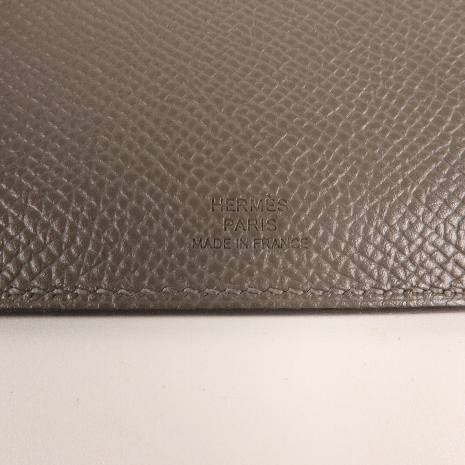 HERMES Epsom皮革Tarmac Passport Holder護照套Etain