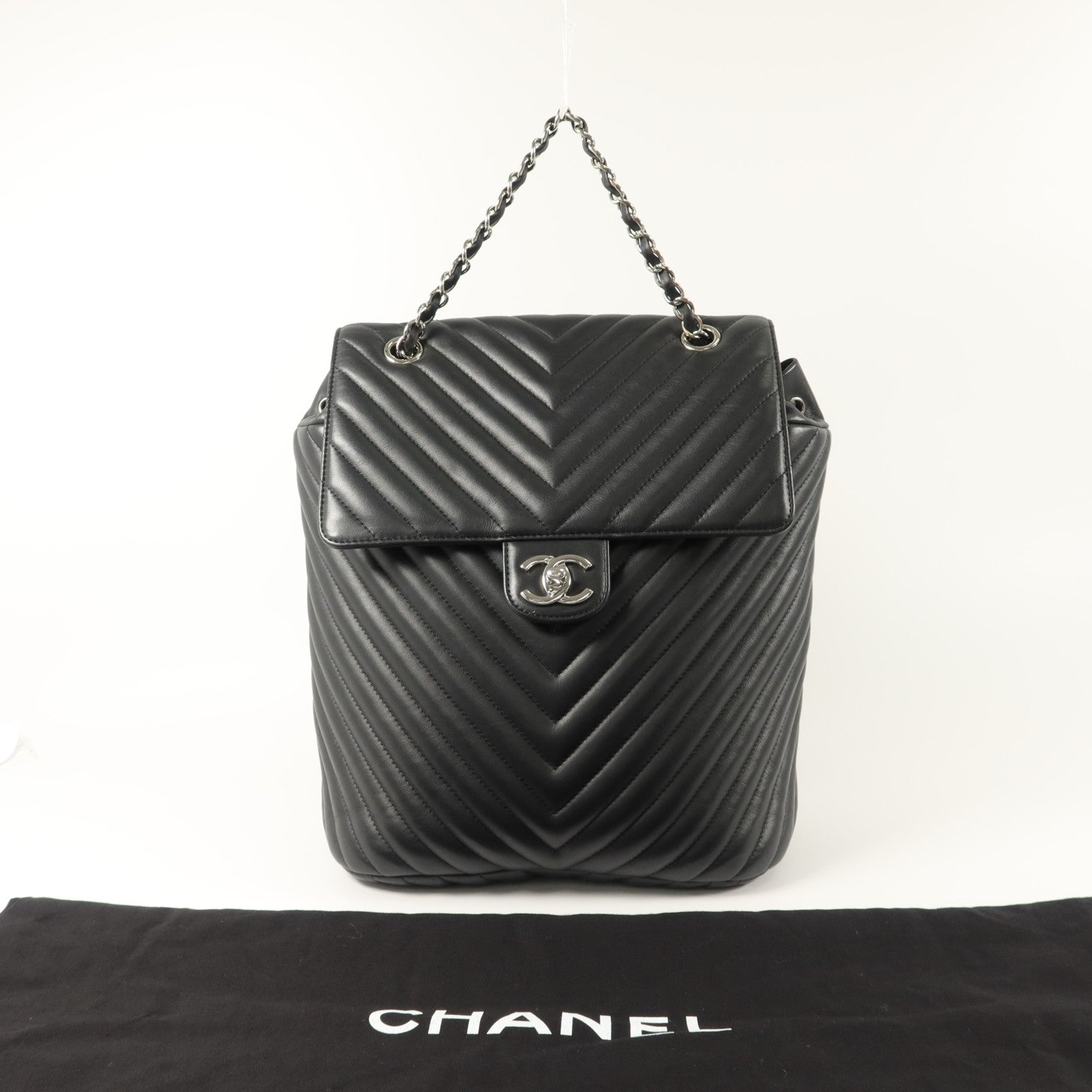 CHANEL 羊皮皮革Urban Spirit Backpack背包