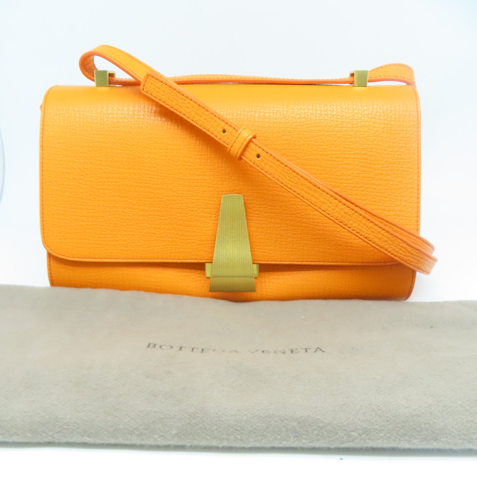 BOTTEGA VENETA 【清倉大減價】牛皮皮革Shoulder Bag金扣肩背袋橙色