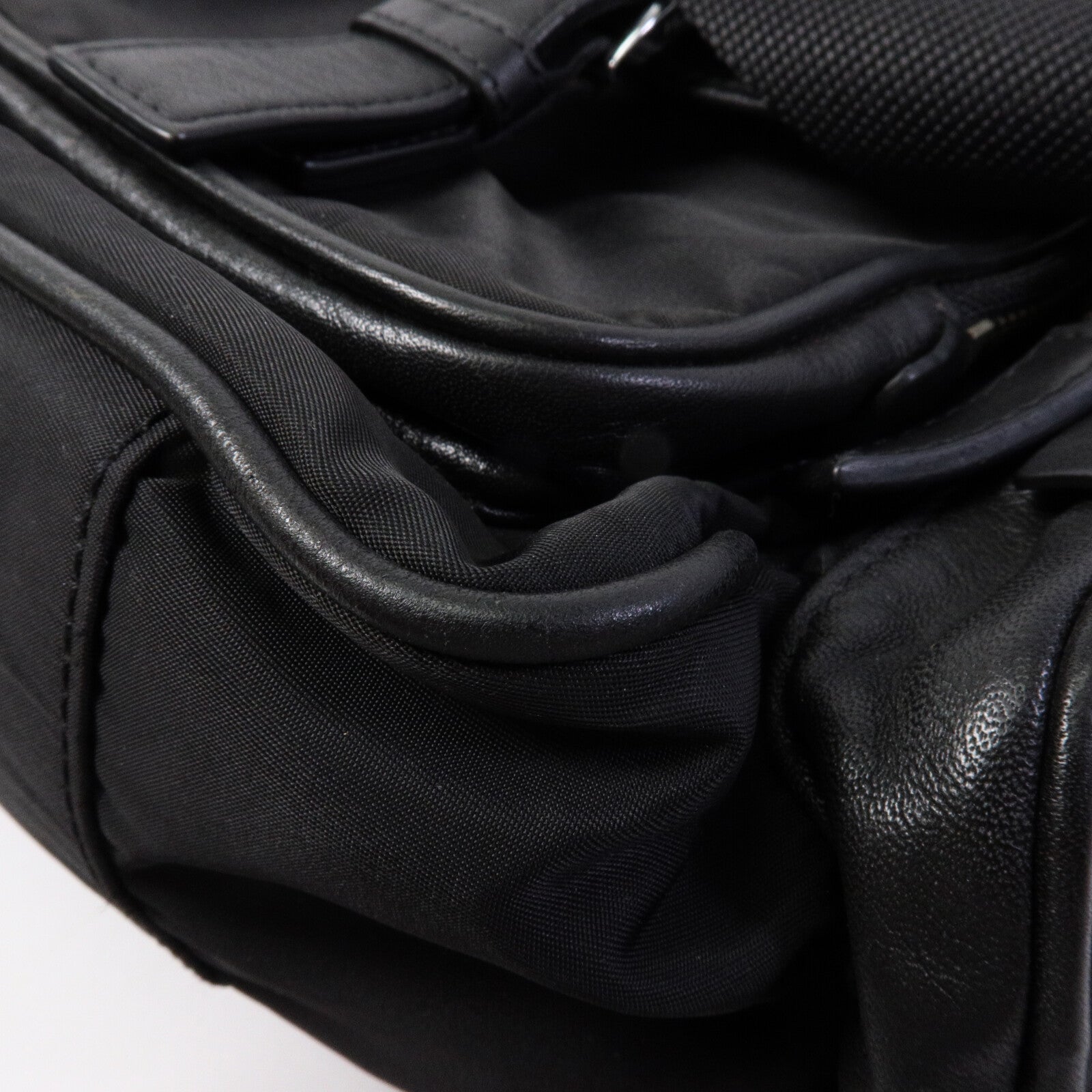 PRADA 尼龍Vela Messenger Bag