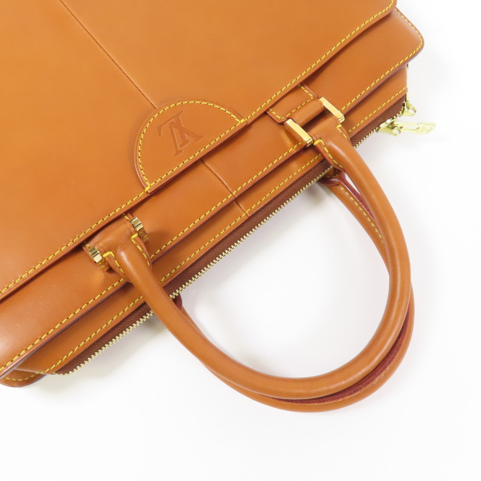 LOUIS VUITTON 皮革Negeb PM金扣手挽袋