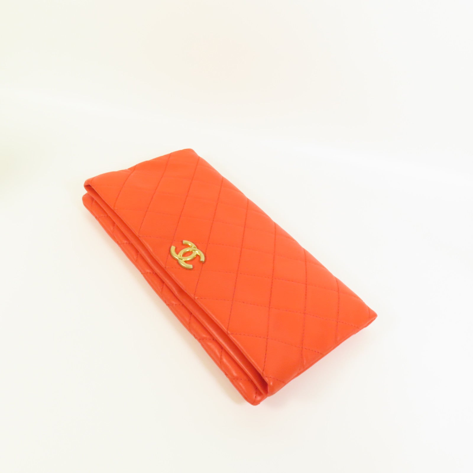 CHANEL 羊皮皮革Clutch金扣手拿包