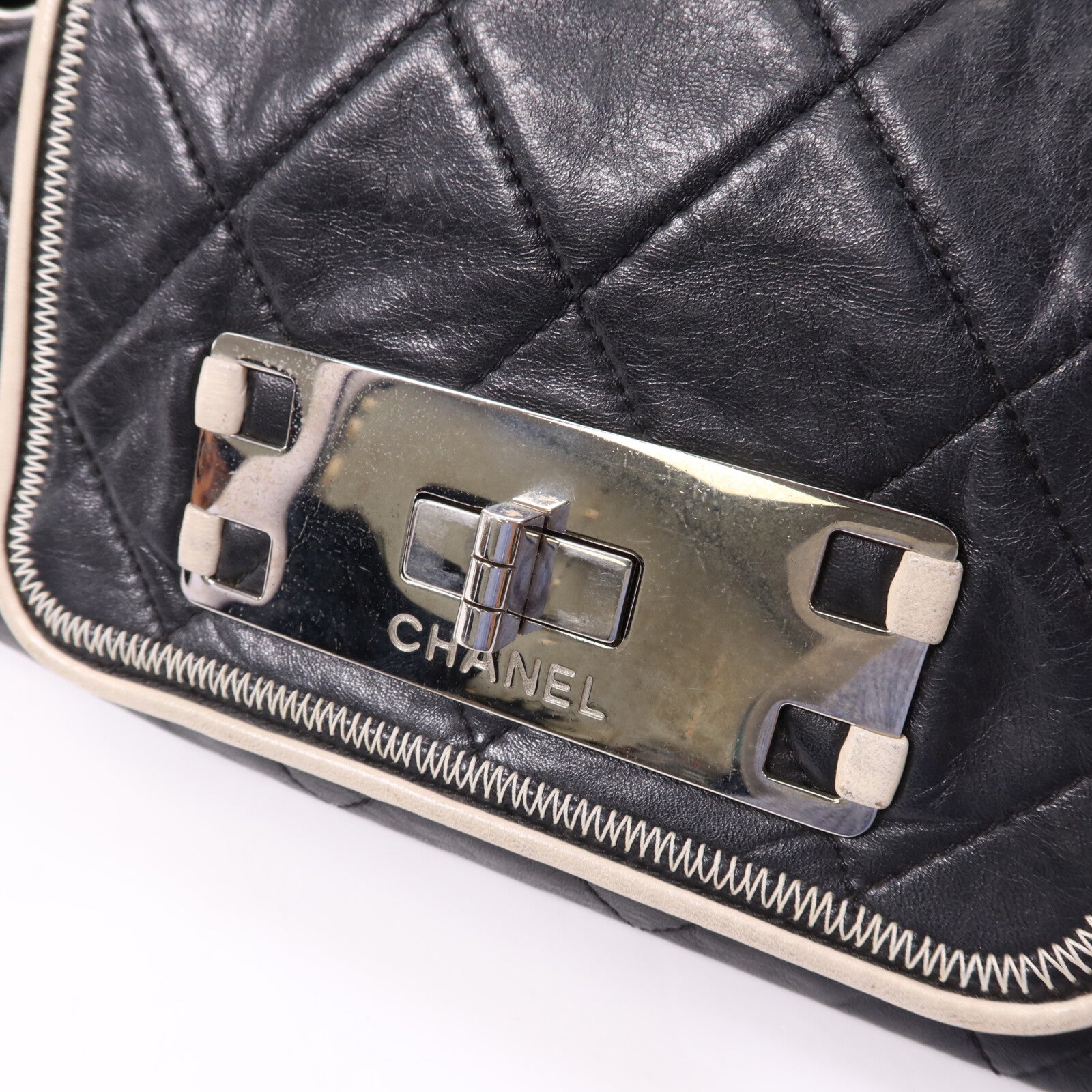 CHANEL 牛皮皮革Weat Accordion Flap銀扣鏈帶肩背袋