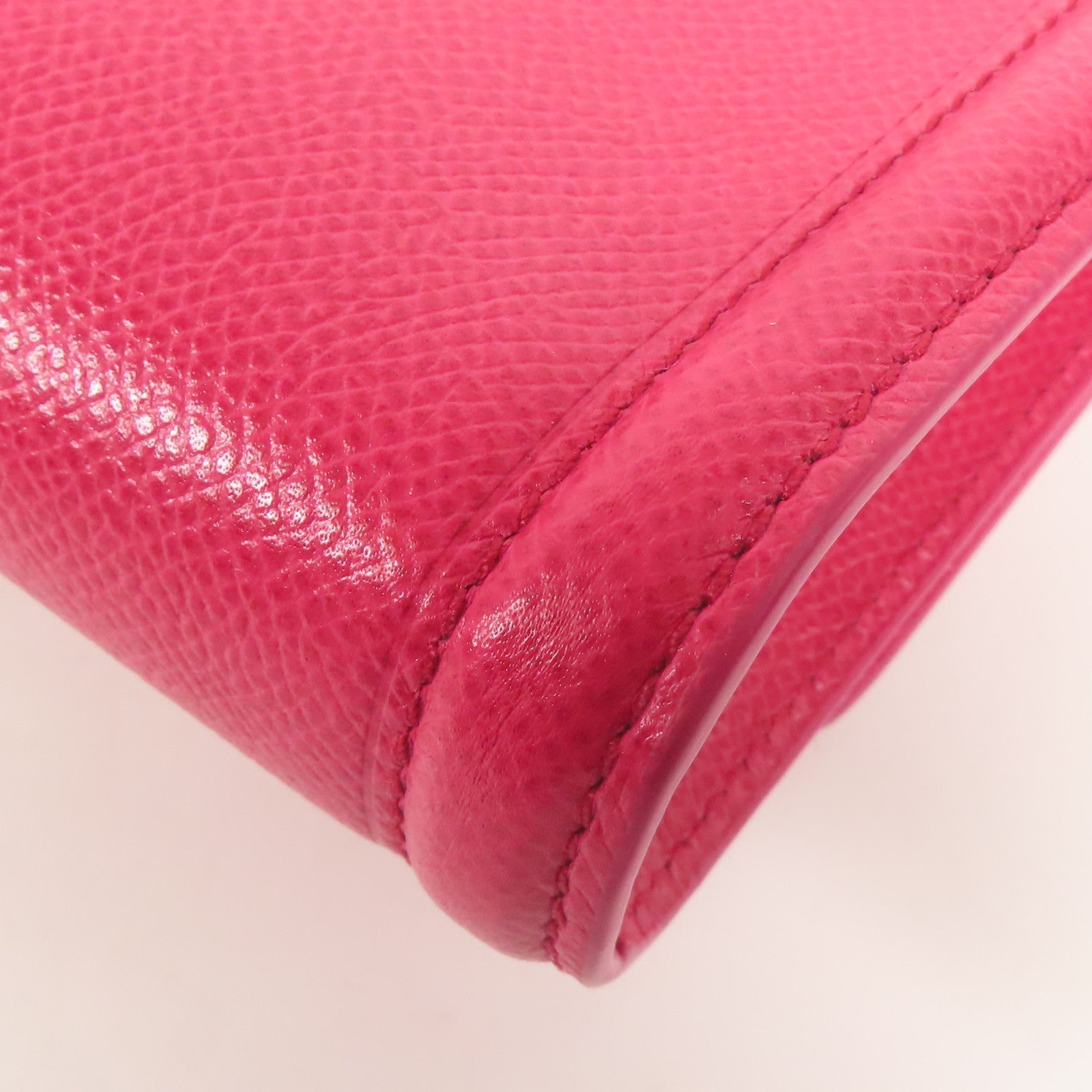 Salvatore Ferragamo 牛皮皮革Shoulder Bag金扣鏈帶肩背袋
