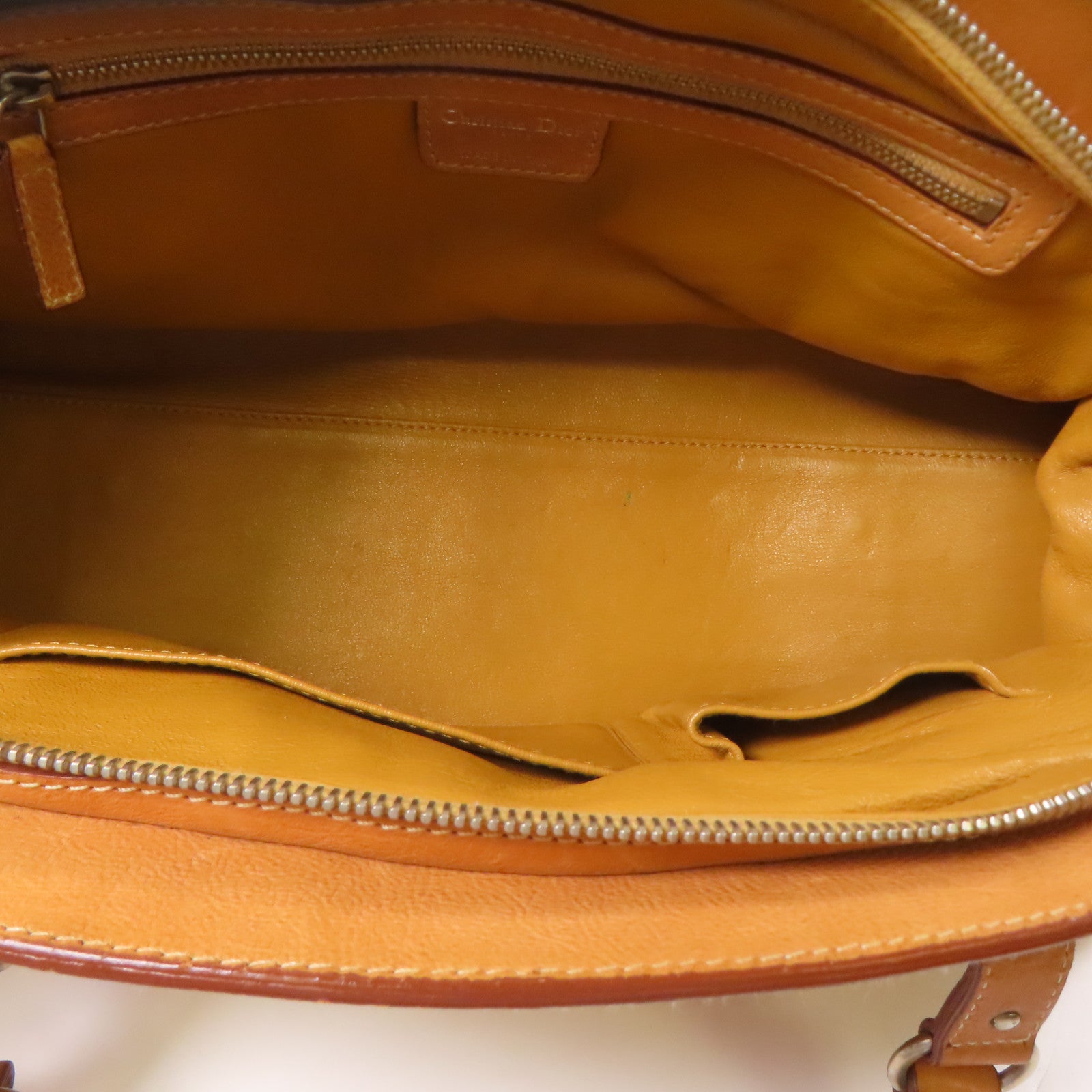 Dior 牛皮皮革Shoulder Bag銀扣肩背袋駱駝色