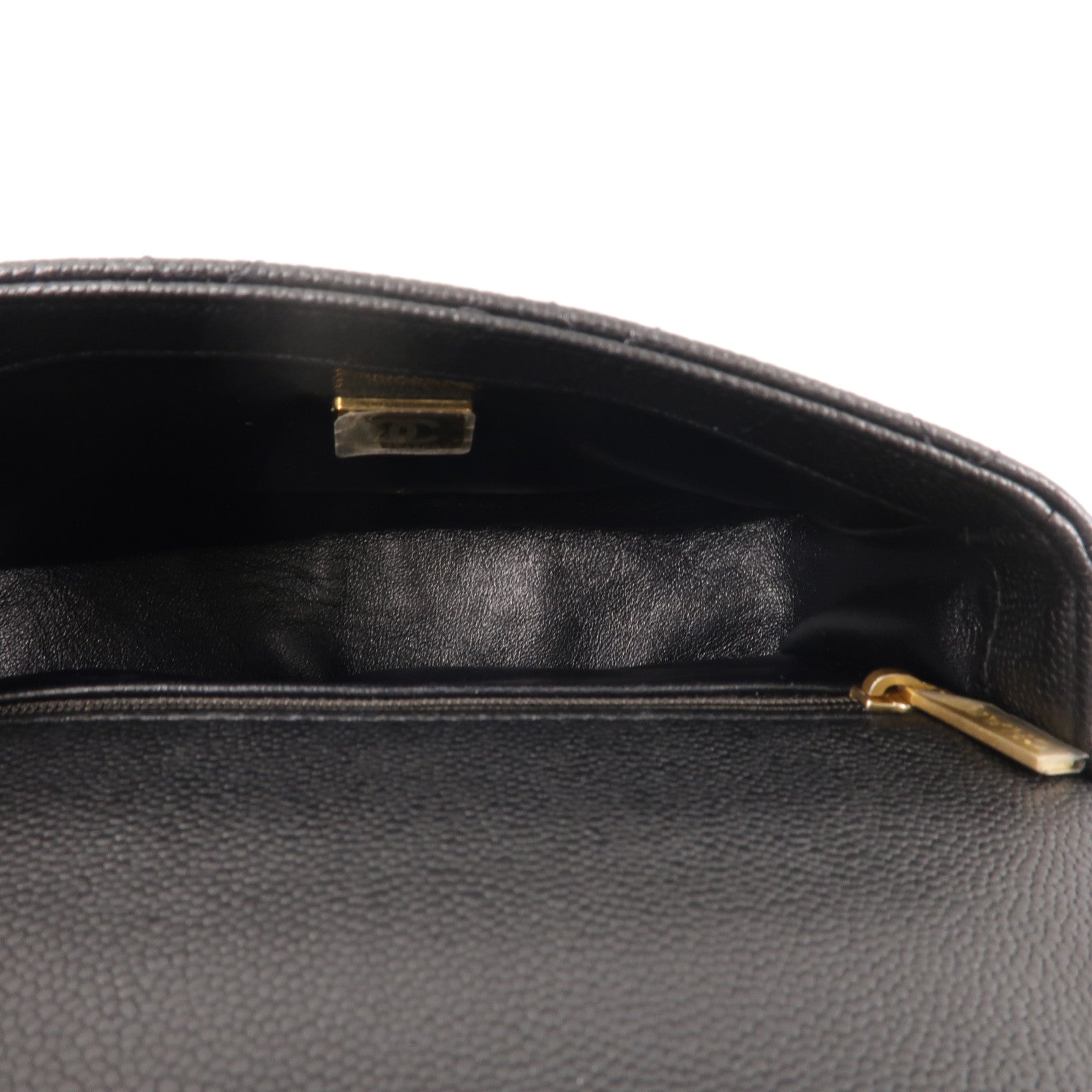 CHANEL 牛皮皮革Heart Crush Mini Flap Bag鏈帶肩背袋