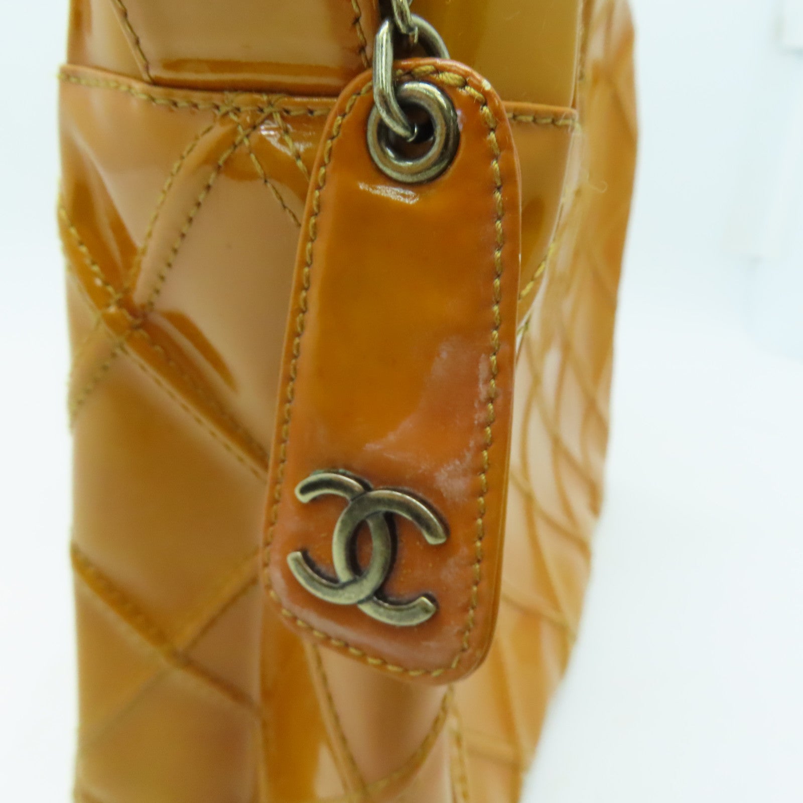 CHANEL 【激减优惠】菱格漆皮皮革Vintage Handbag手提袋黄色