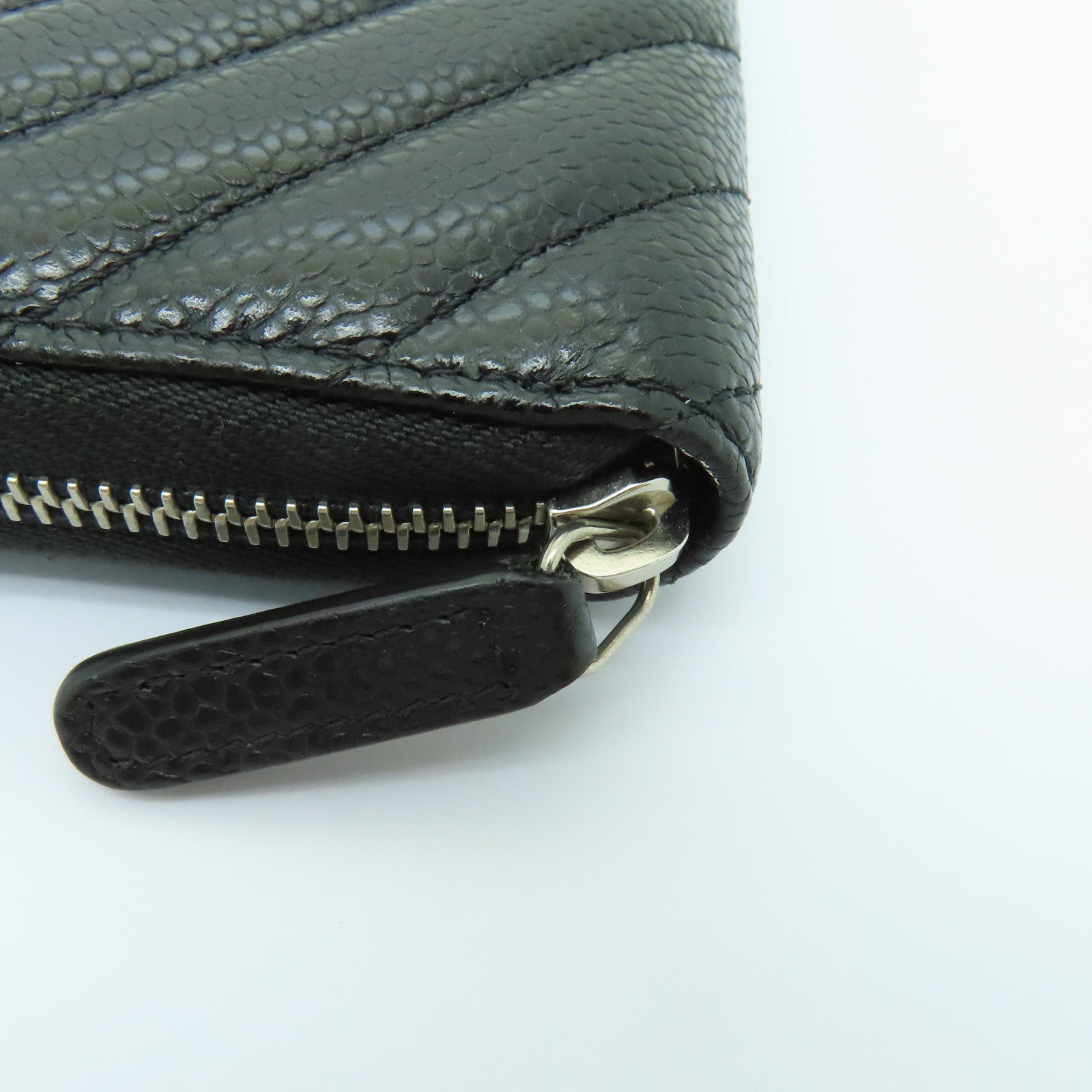 CHANEL 斜紋Caviar皮革Wallet銀扣長錢包黑色