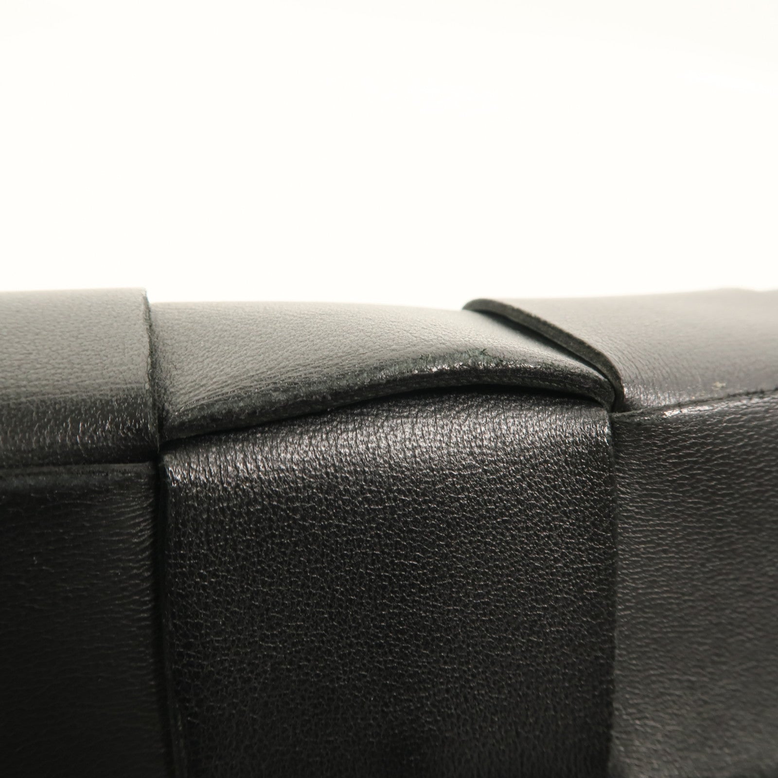 BOTTEGA VENETA 牛皮皮革Cassette Cross-Body肩背袋