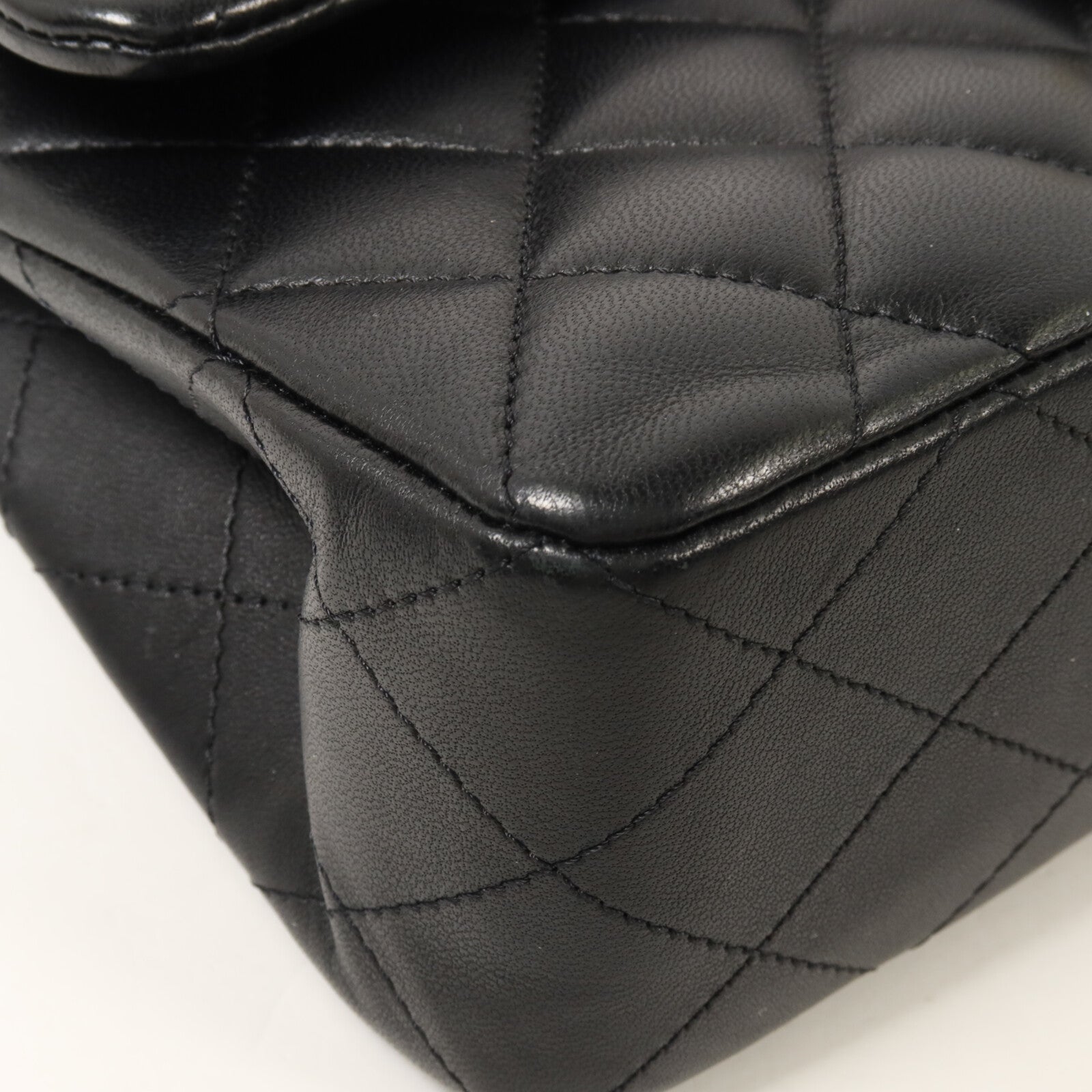 CHANEL 羊皮皮革Classic 23鏈帶肩背袋