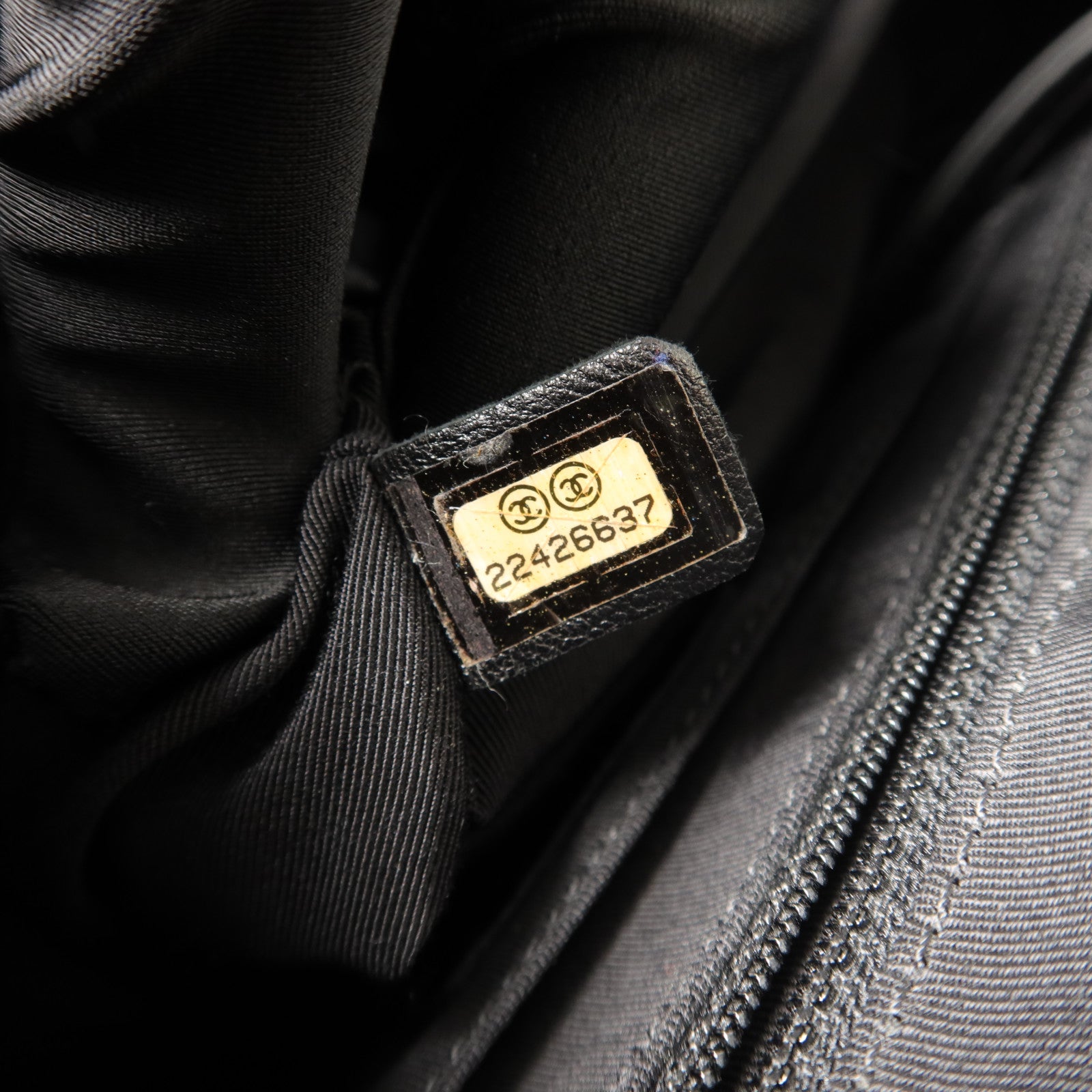 CHANEL 羊皮皮革Urban Spirit Backpack背包