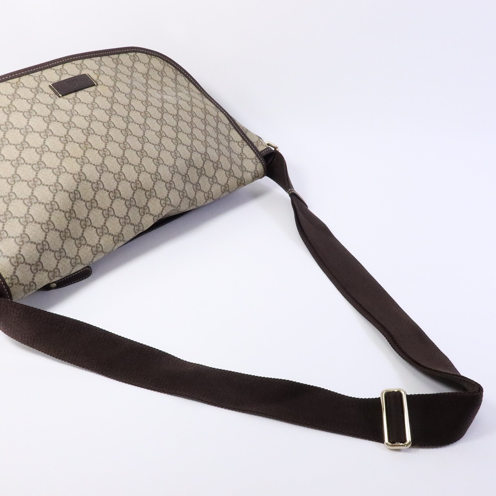 GUCCI 塗層帆布Messenger Bag肩背袋
