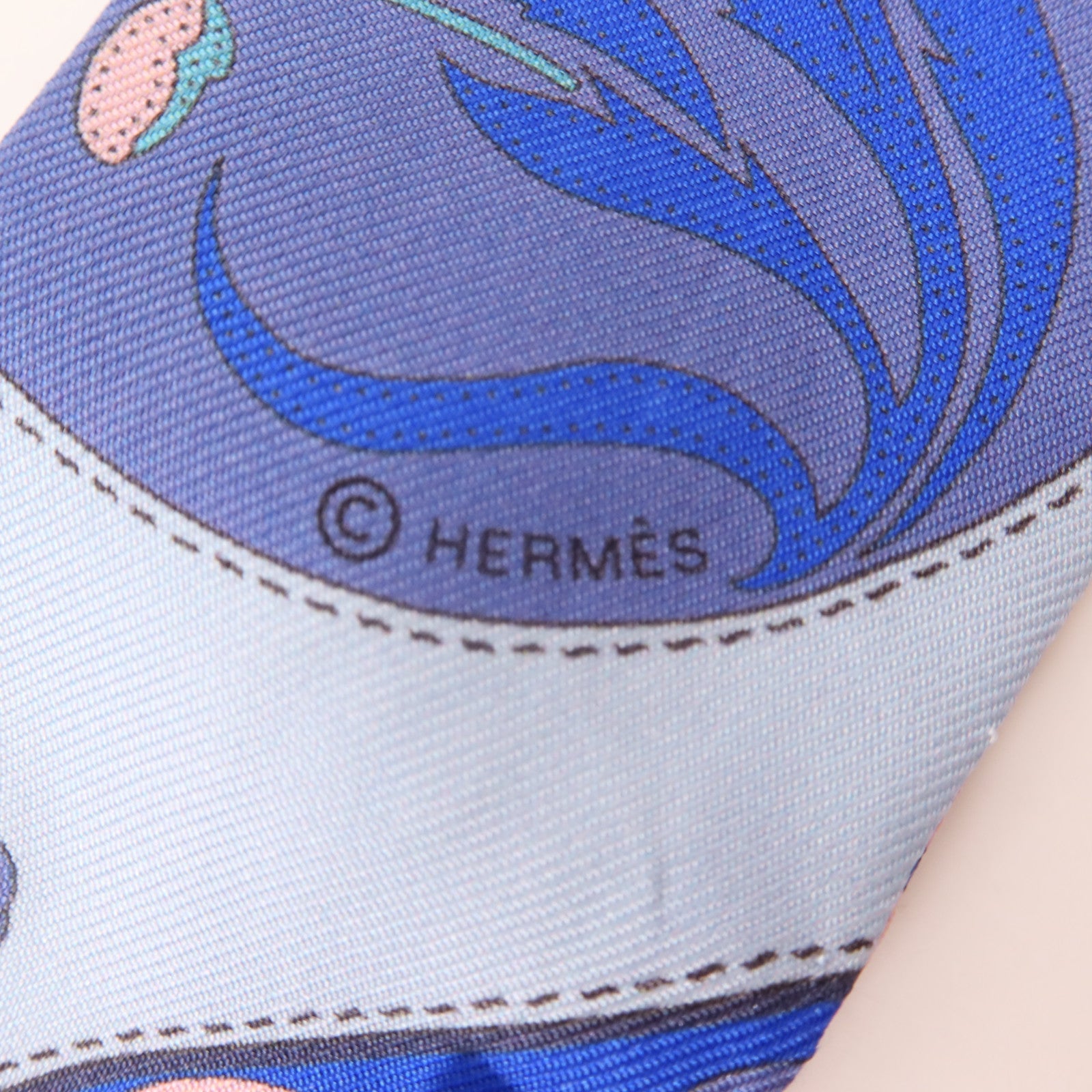 HERMES 絲質Twilly絲巾