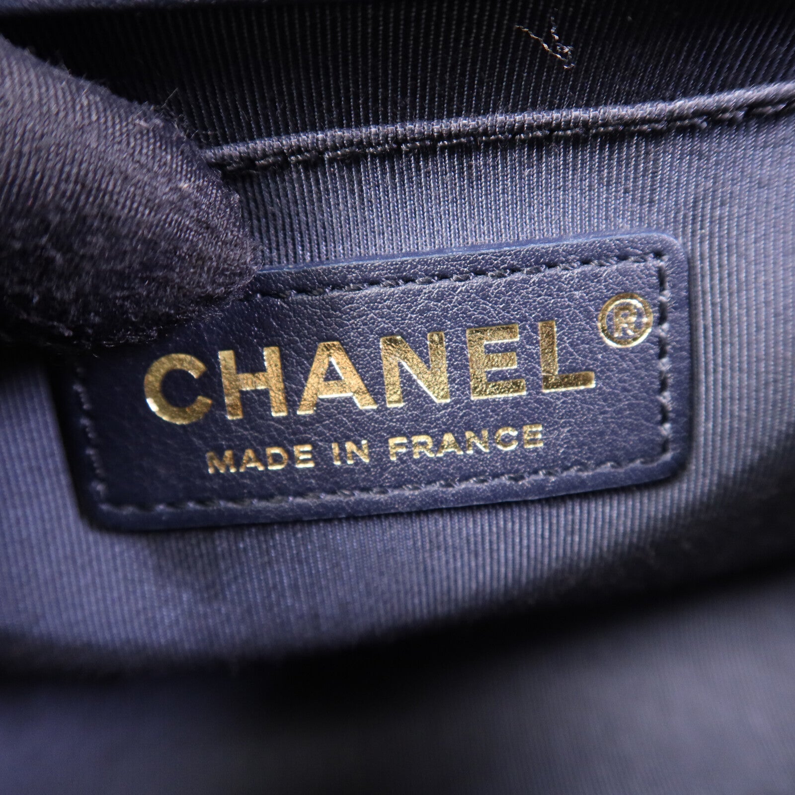 CHANEL 羊皮皮革Boy 20金扣鏈帶肩背袋