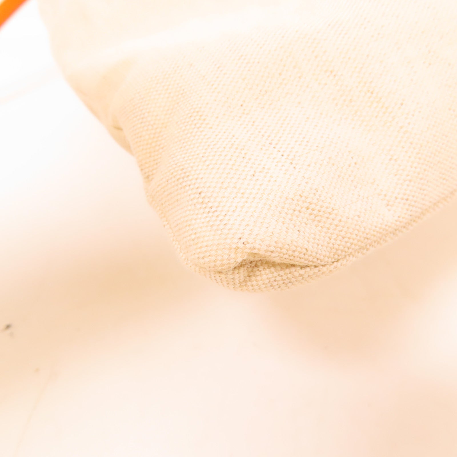 Miu Miu 【激減優惠】帆布Drawstring Bag肩背袋