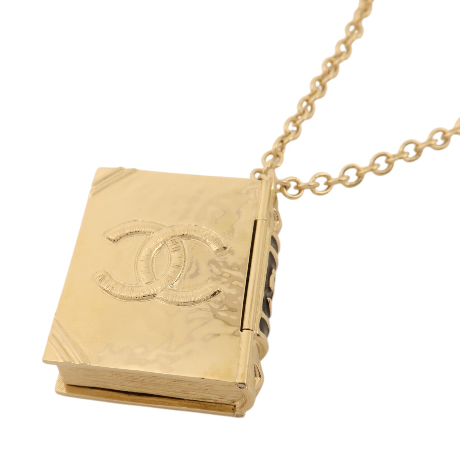 CHANEL 金屬Lion Book Locket Pendant Necklace金扣項鏈