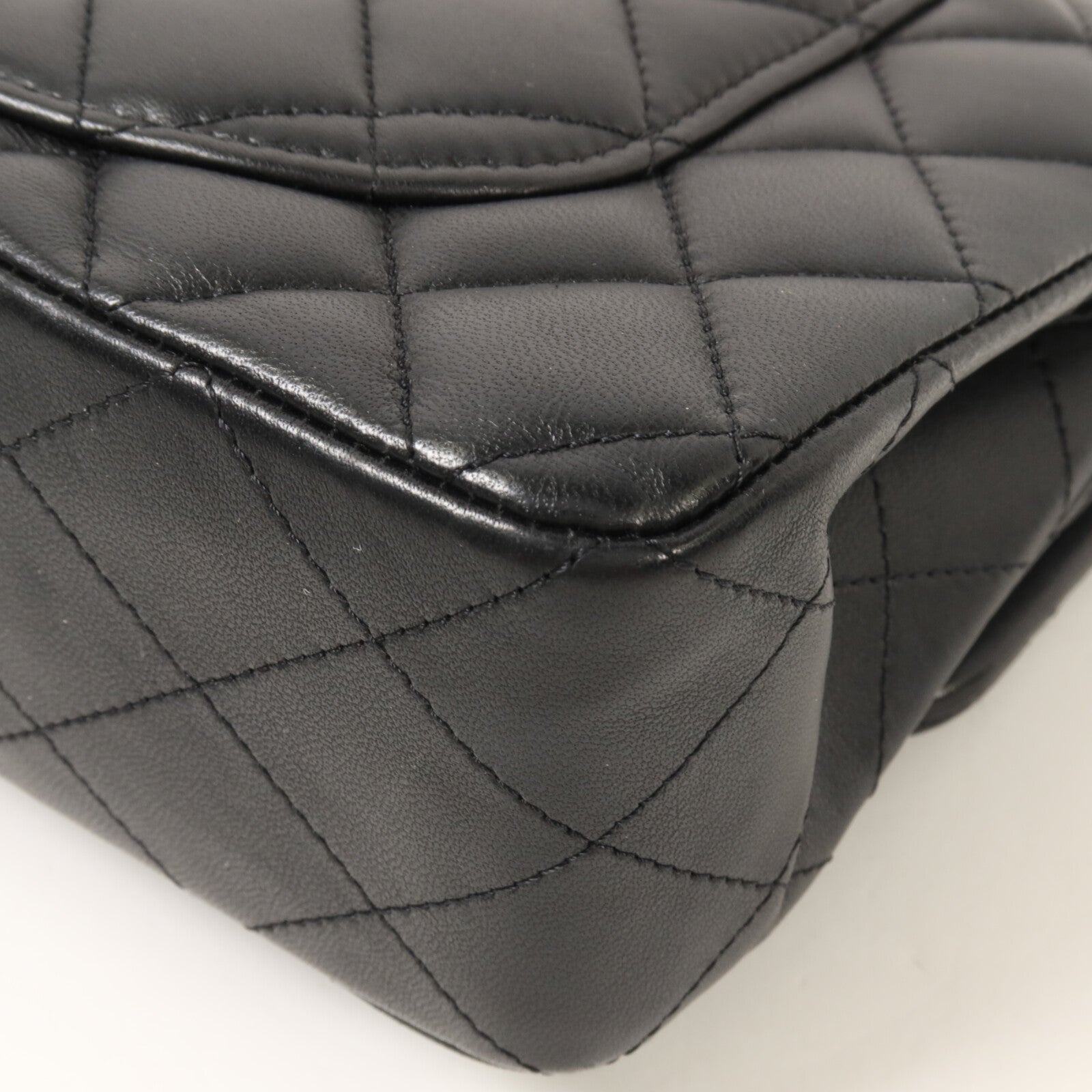 CHANEL 羊皮皮革Classic 23鏈帶肩背袋