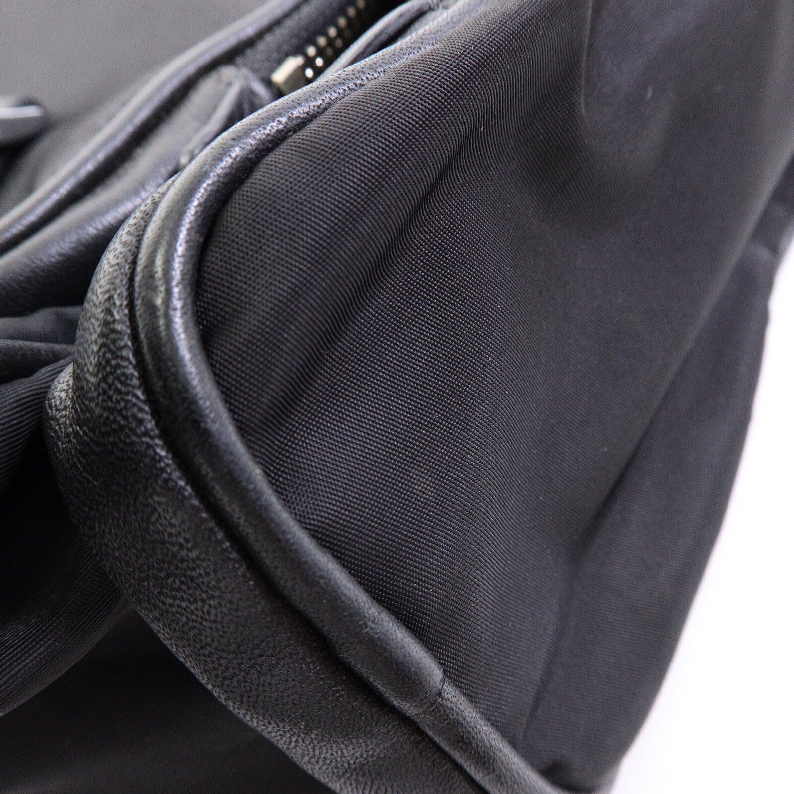 PRADA 尼龍Vela Messenger Bag