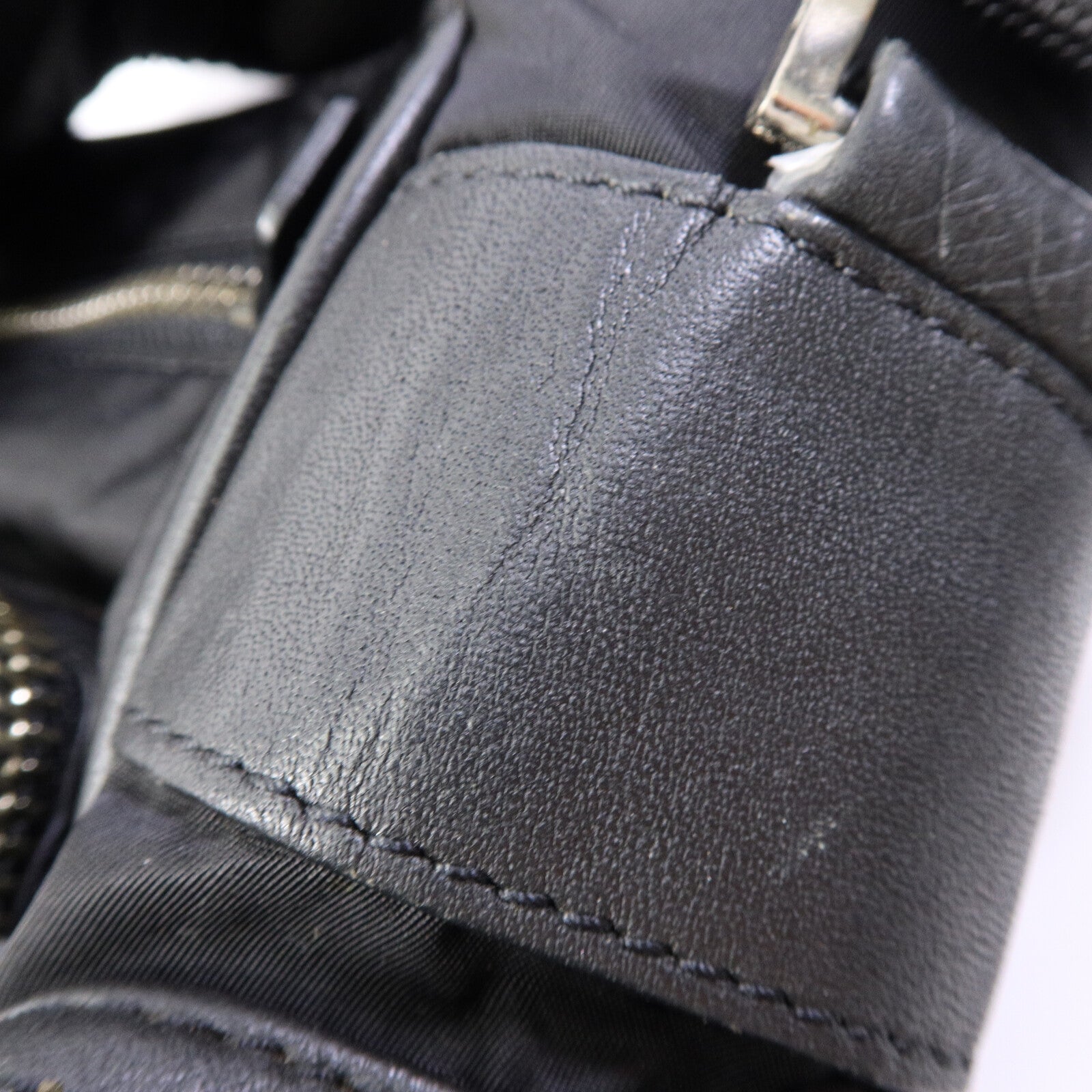 PRADA 尼龍Vela Messenger Bag