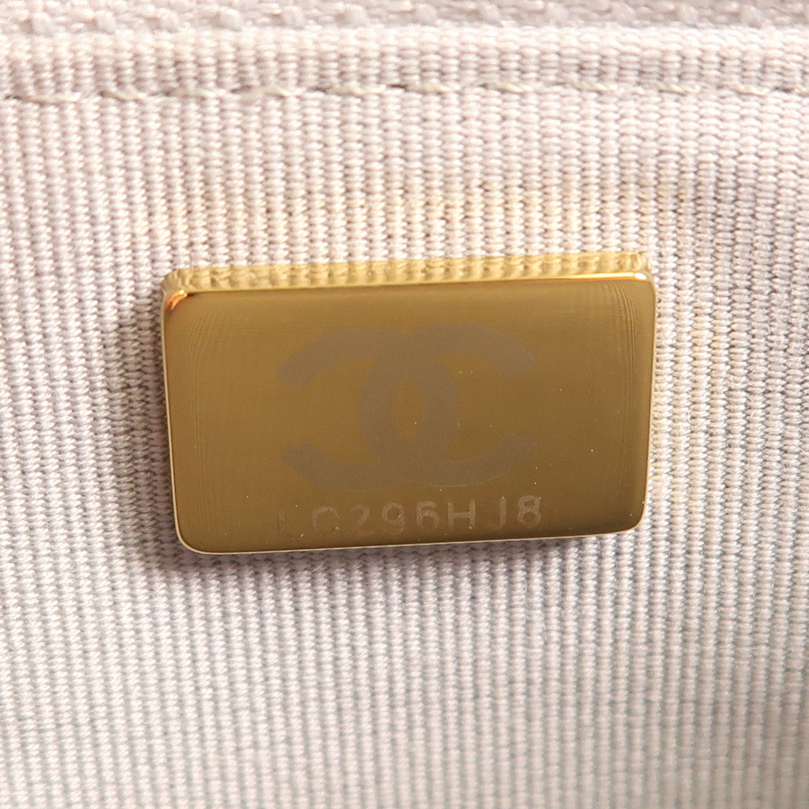 CHANEL 羊皮皮革WOC Wallet On Chain金扣鏈帶肩背袋