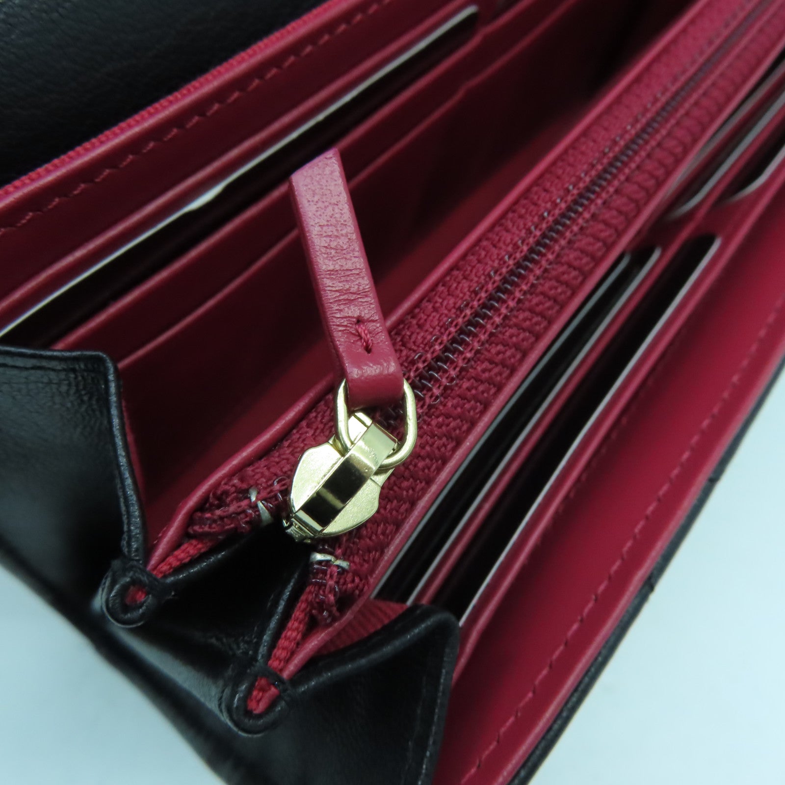 CHANEL 菱格牛皮皮革C19 Long Wallet銀扣長錢包黑色
