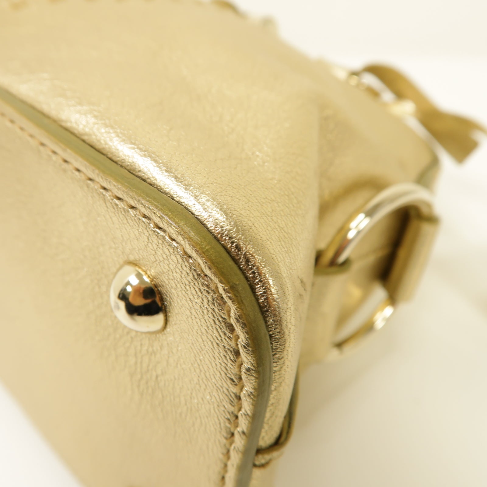 SAINT LAURENT 牛皮皮革Hand Bag金扣手提袋金色
