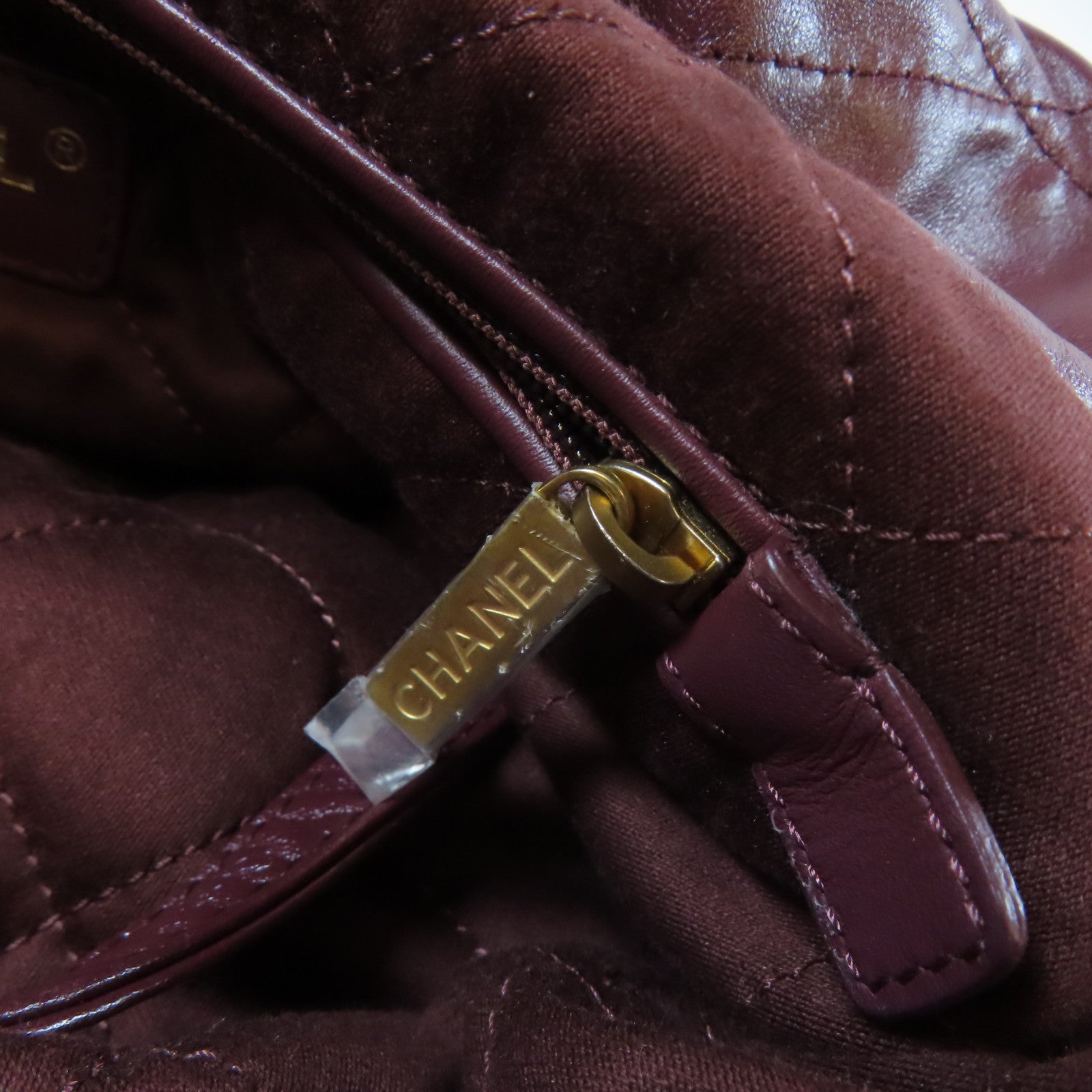 CHANEL 菱格牛皮皮革C22 Small金扣鏈帶肩背袋紫色